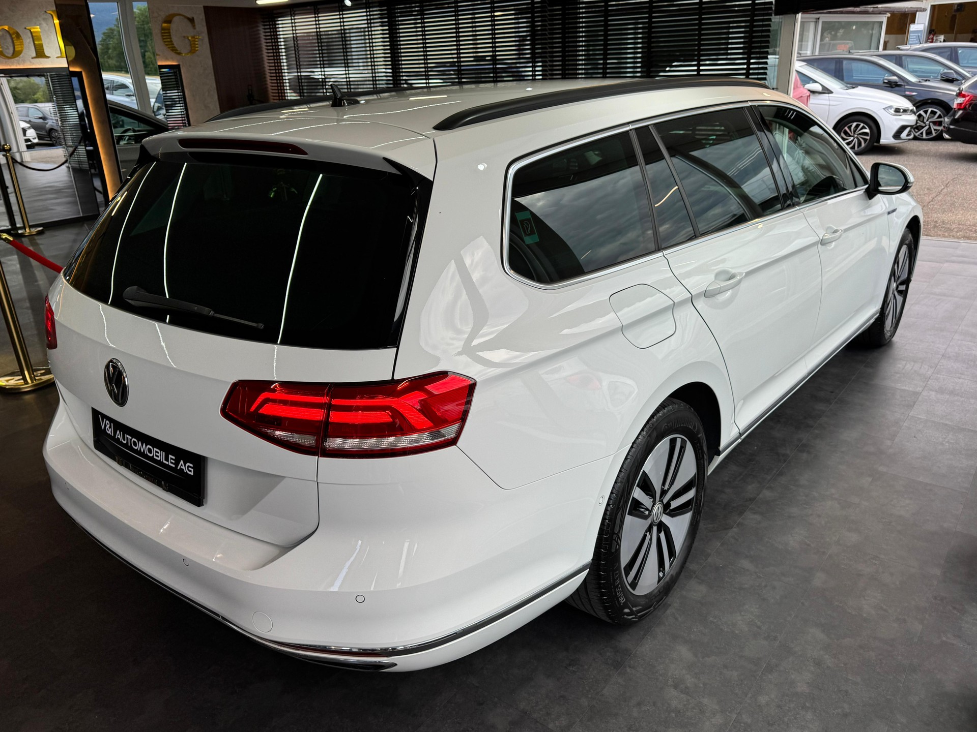 VW Passat Variant 1.4 TSI GTE Hybrid DSG-image-5