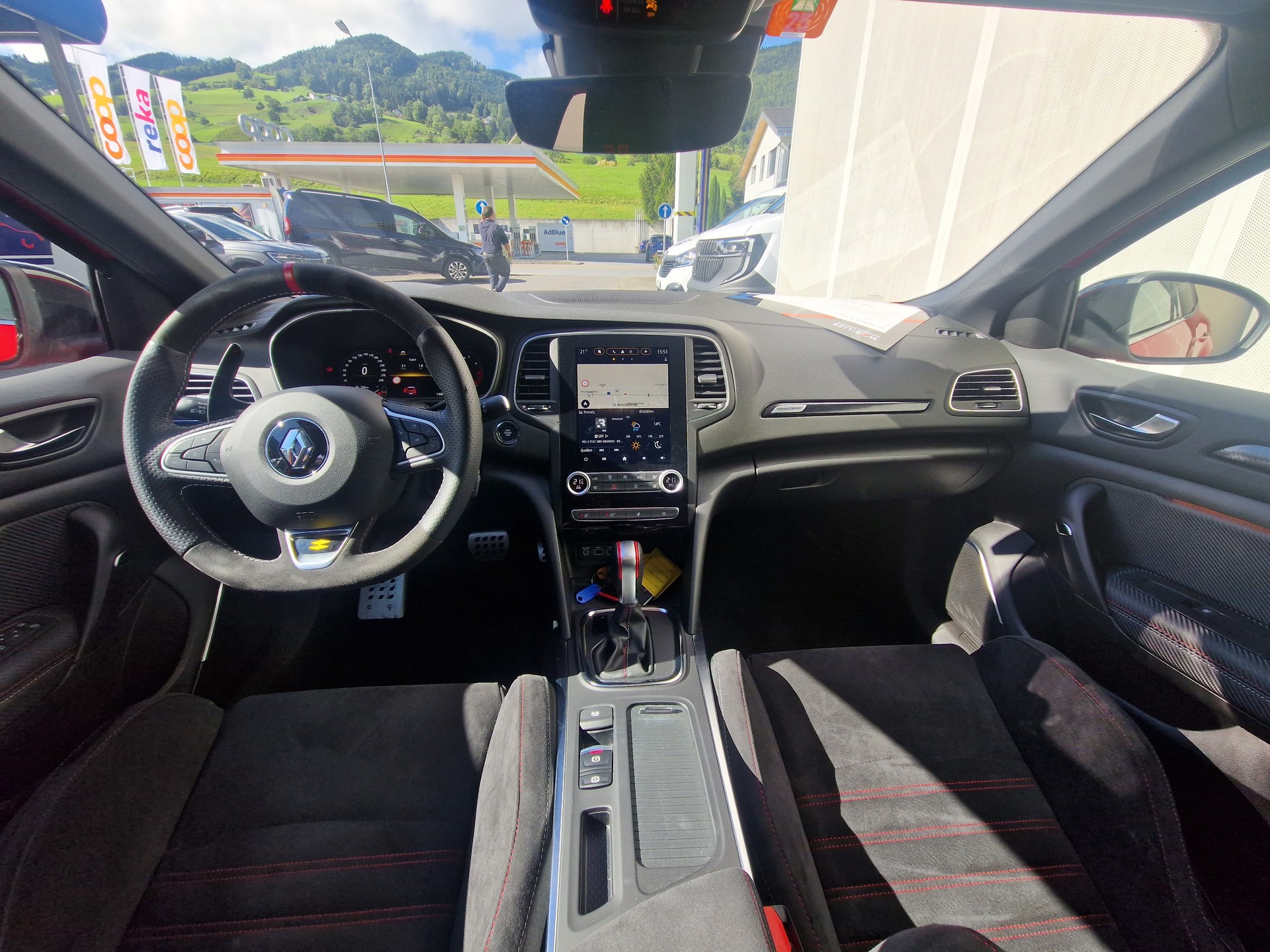 RENAULT MEGANE-image-6