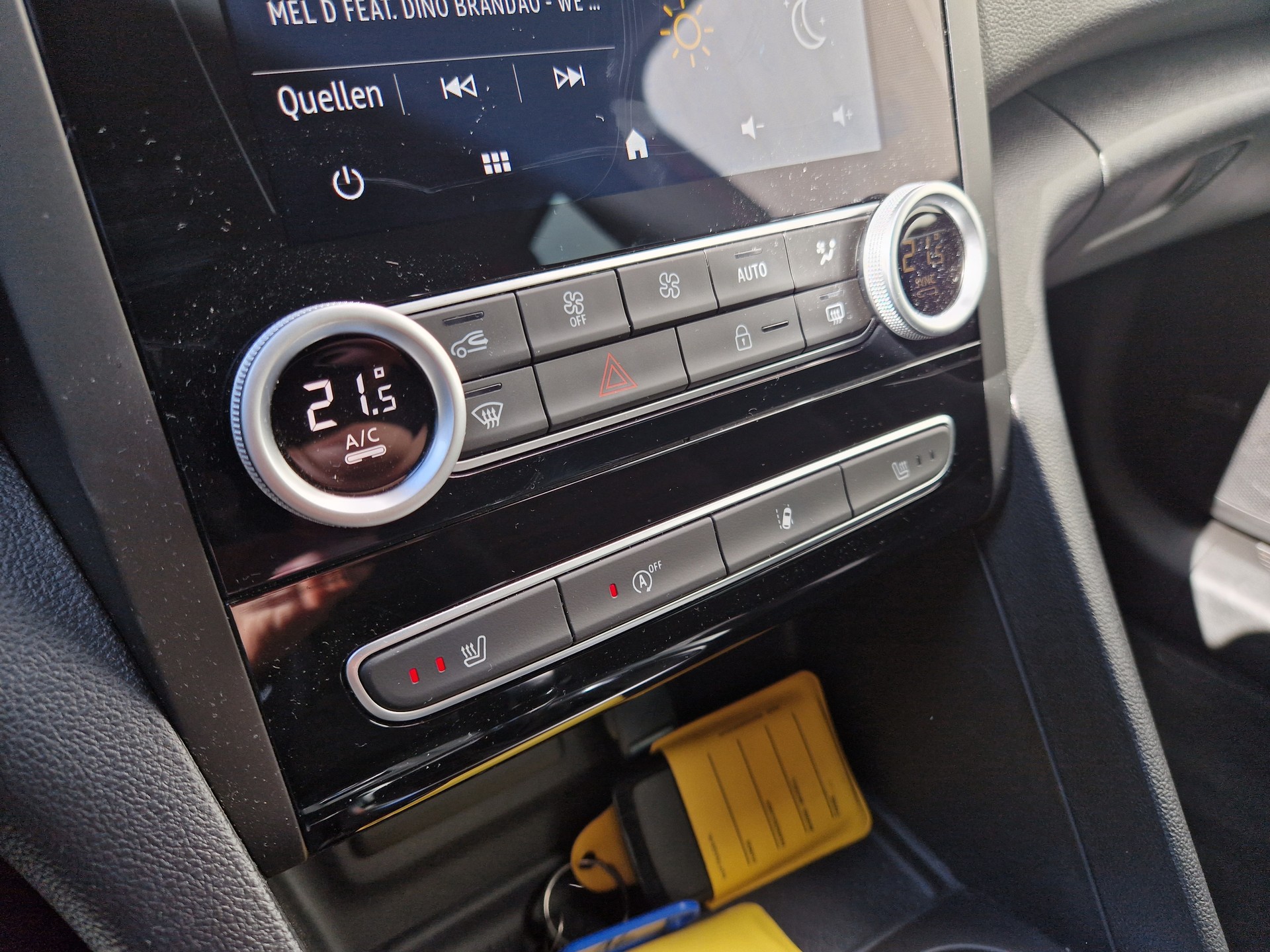 RENAULT MEGANE-image-11