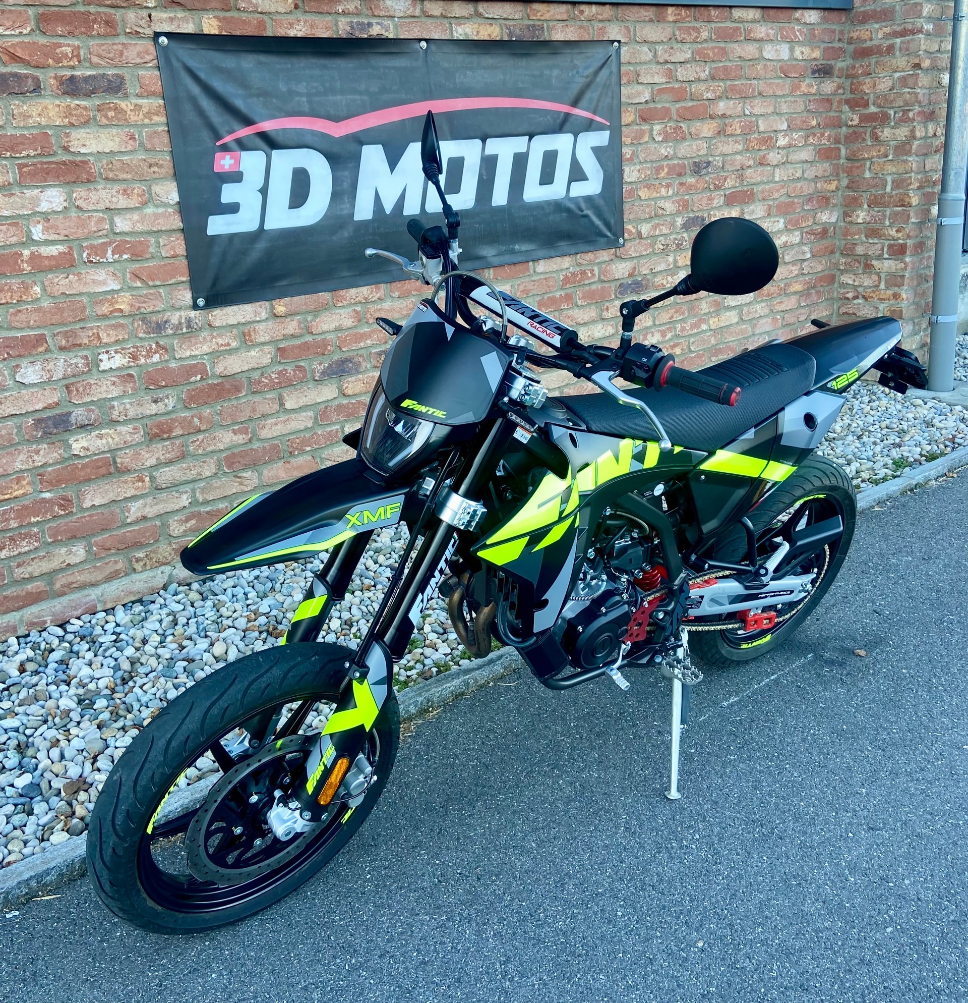 FANTIC XMF 125-image-5