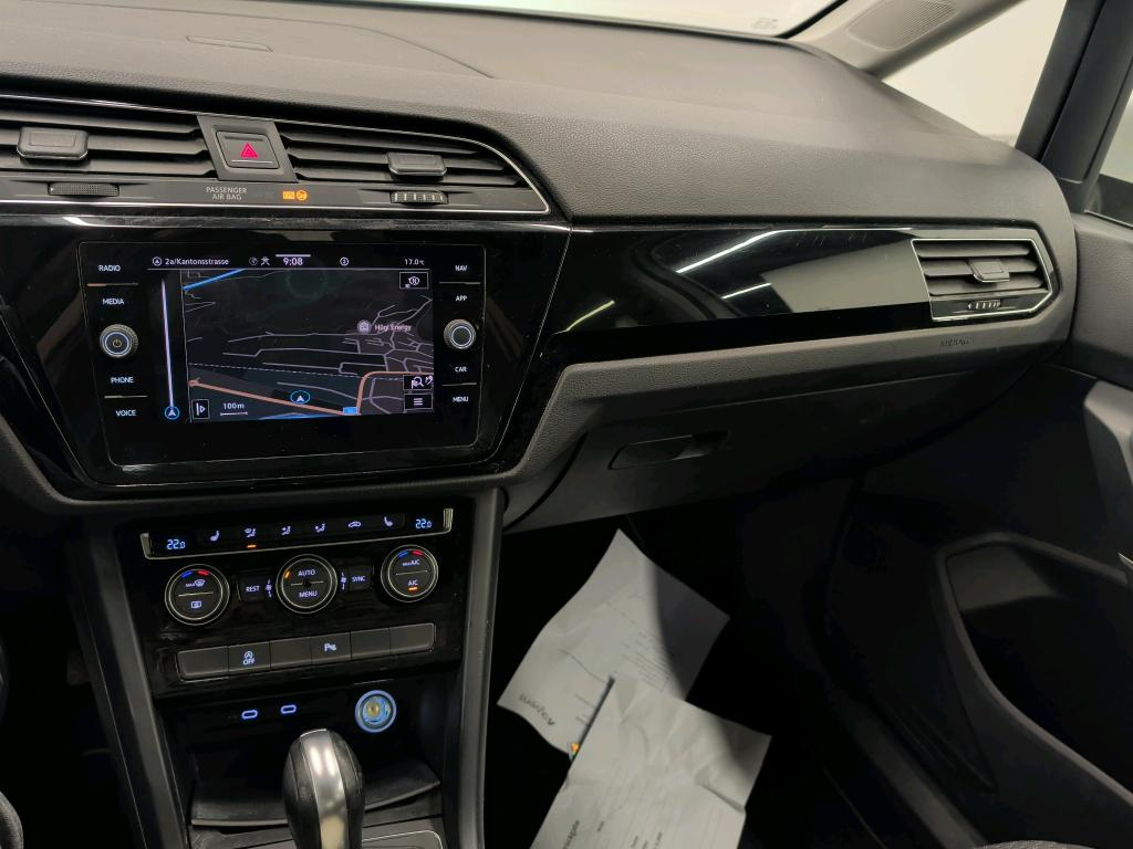 VW Touran 2.0 TDI BlueMotion Technology Comfortline DSG-image-4