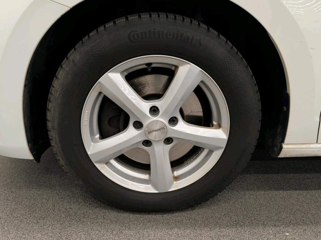 VW Touran 2.0 TDI BlueMotion Technology Comfortline DSG-image-8