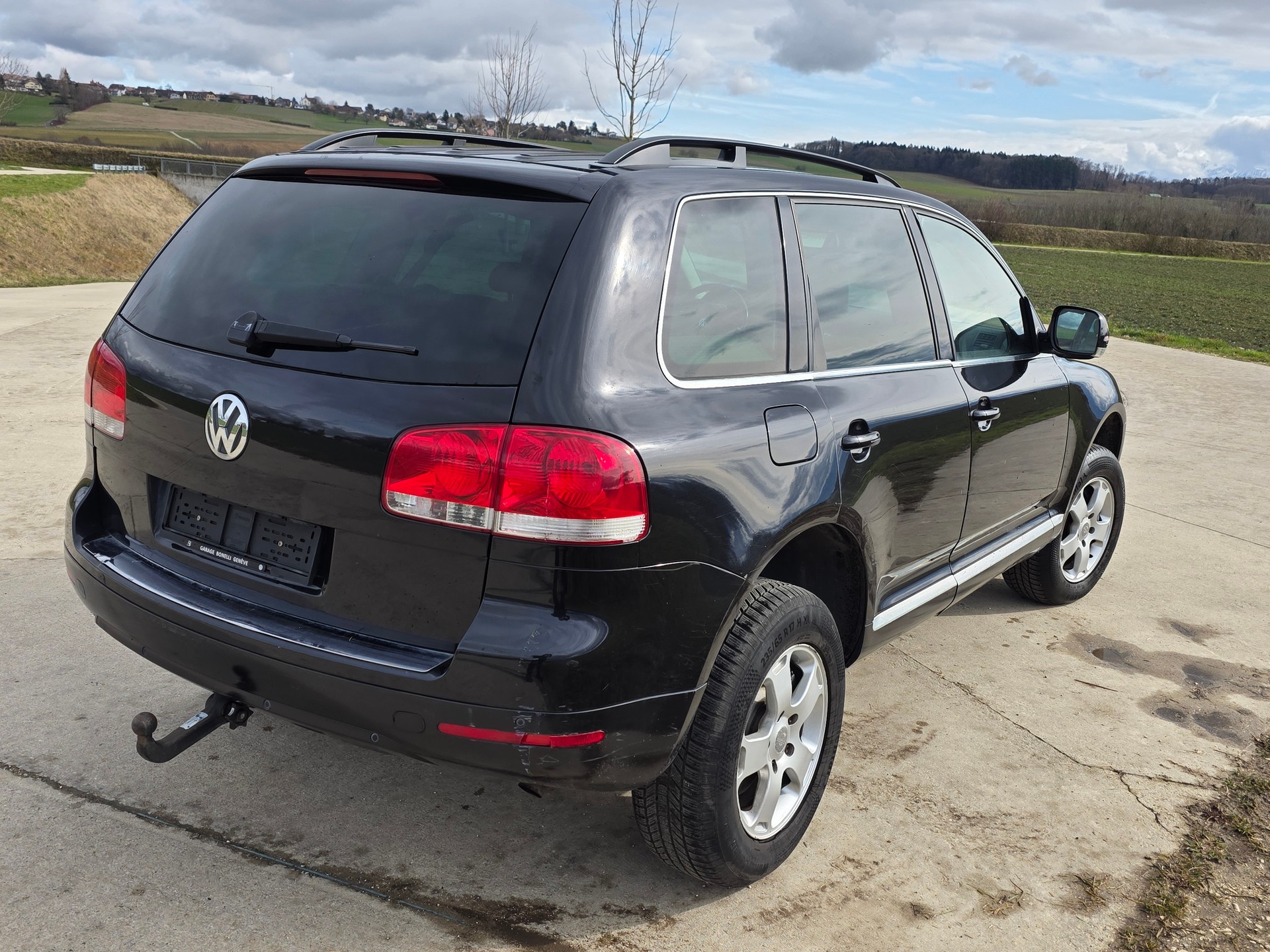 VW Touareg 3.2 V6 Mountain-image-3