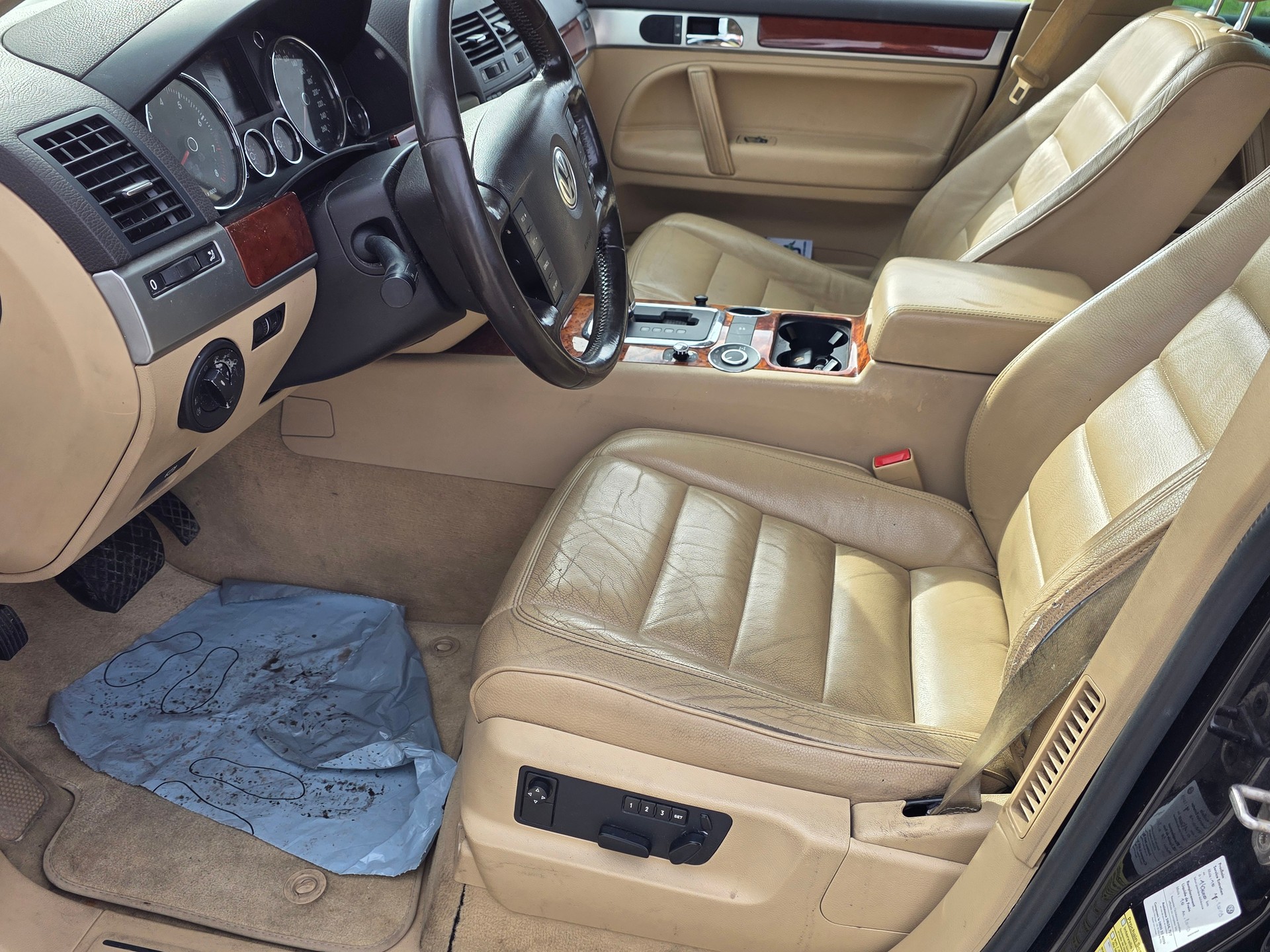 VW Touareg 3.2 V6 Mountain-image-7