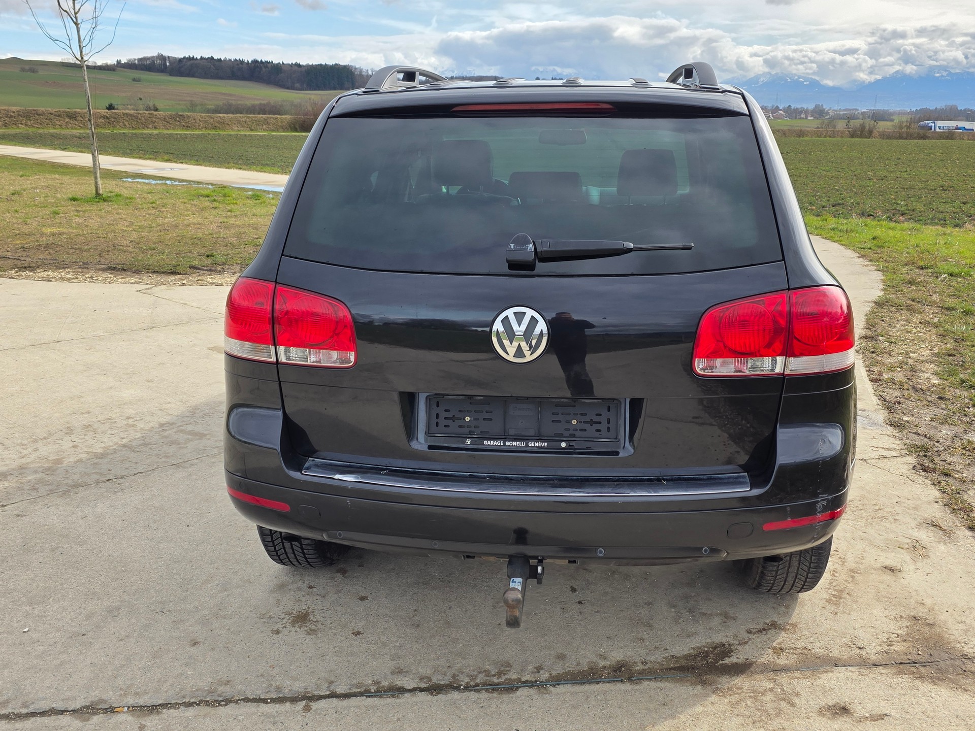 VW Touareg 3.2 V6 Mountain-image-4