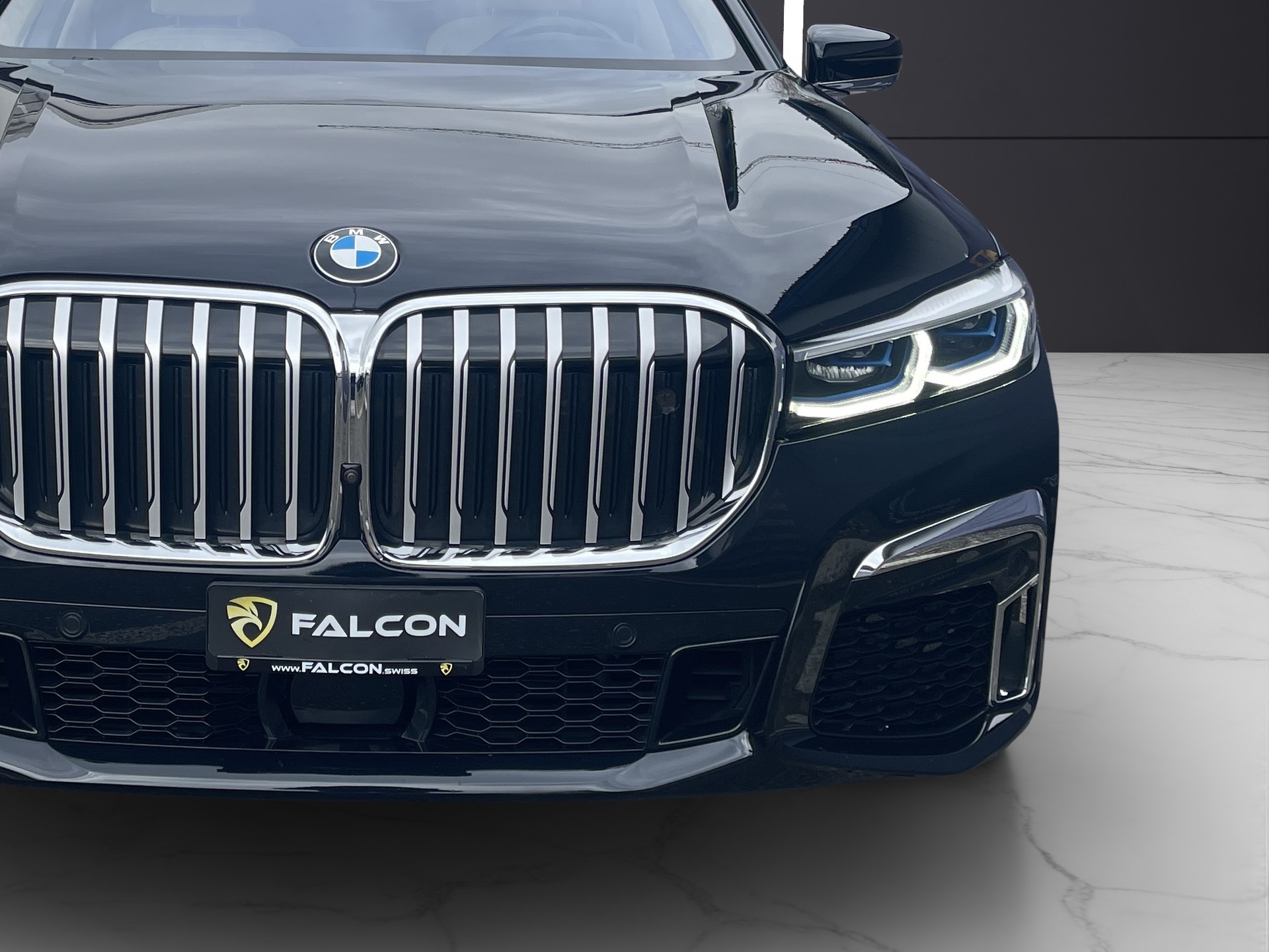 BMW 745Le xDrive M Sport Steptronic-image-32