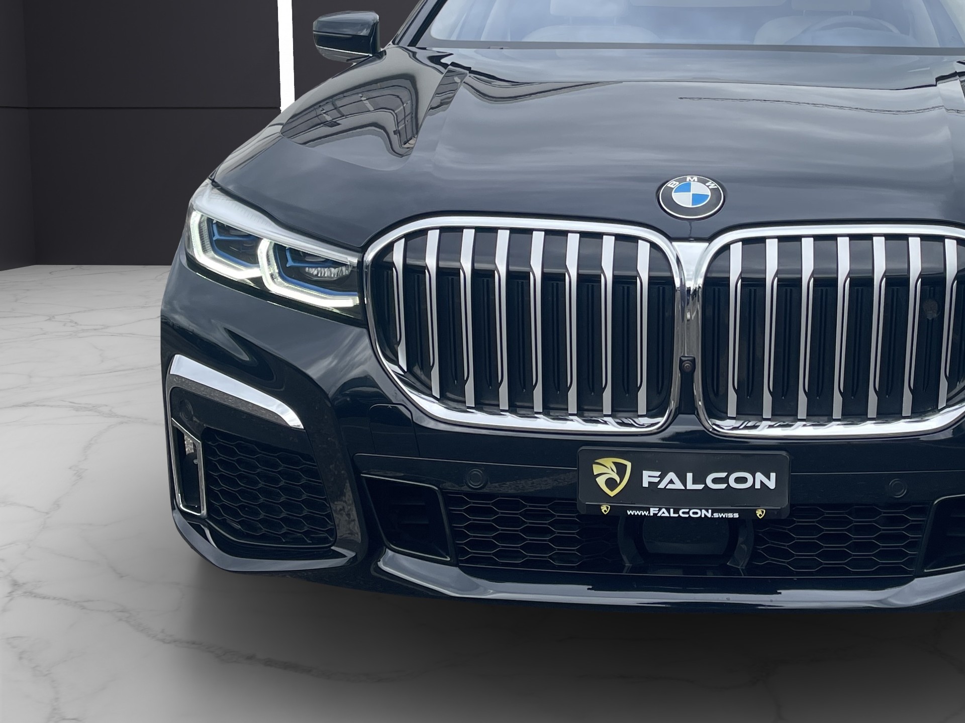 BMW 745Le xDrive M Sport Steptronic-image-28