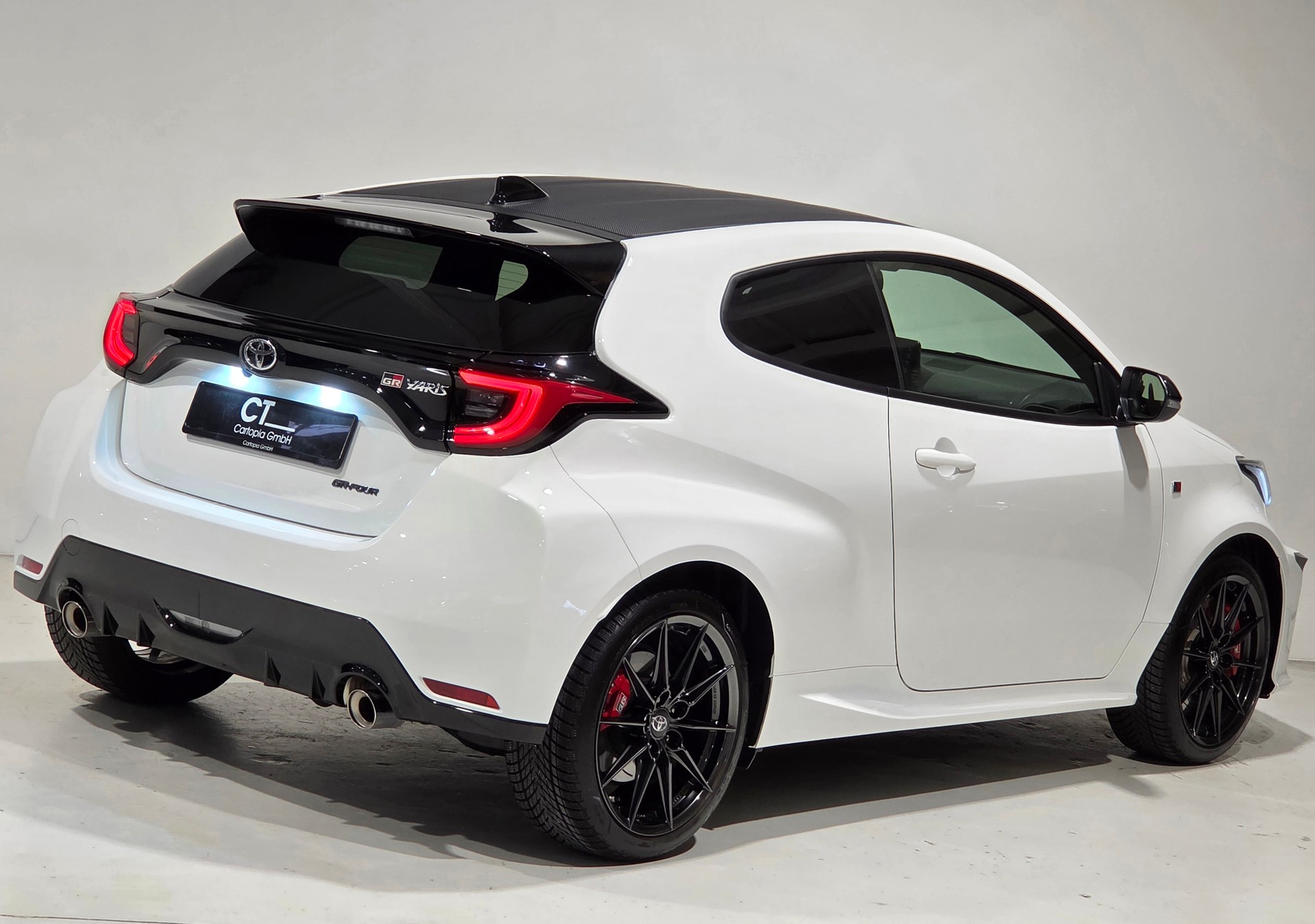 TOYOTA Yaris 1.6 GR Sport Circuit Paket-image-23
