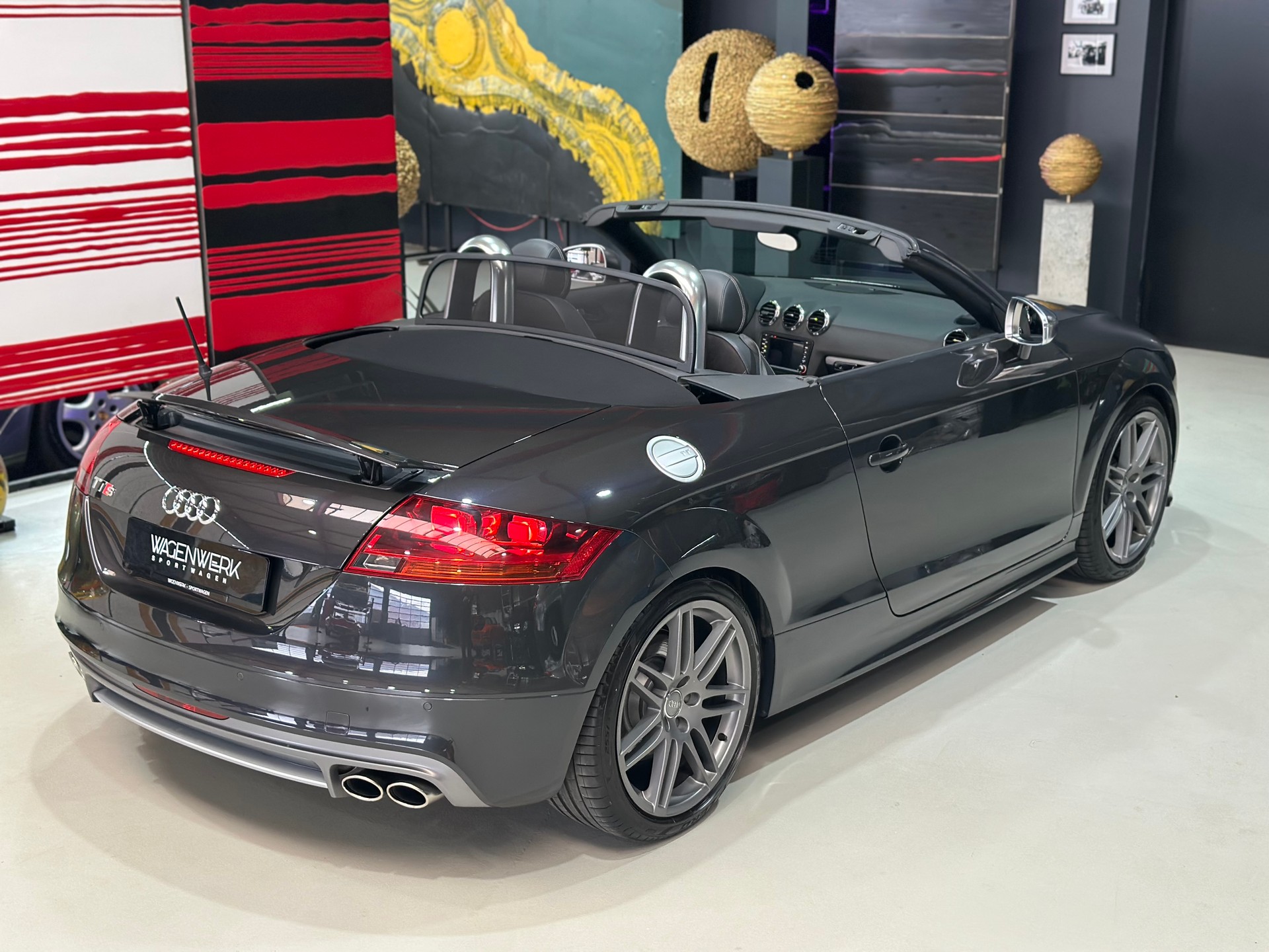 AUDI TTS Roadster 2.0 TFSI quattro-image-5