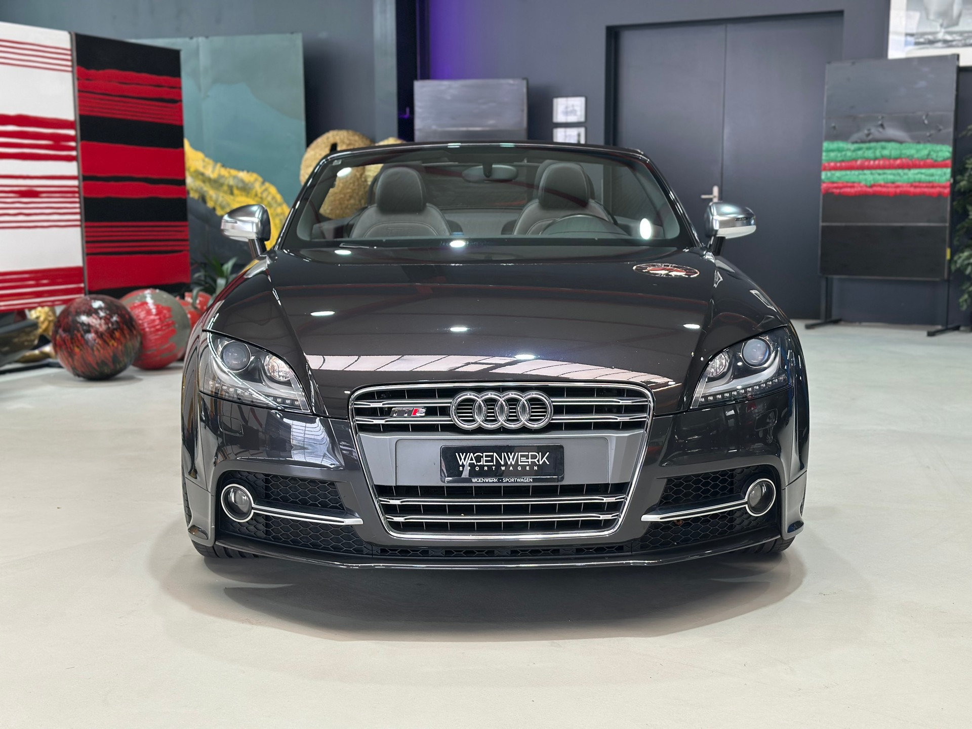 AUDI TTS Roadster 2.0 TFSI quattro-showroom-element-1