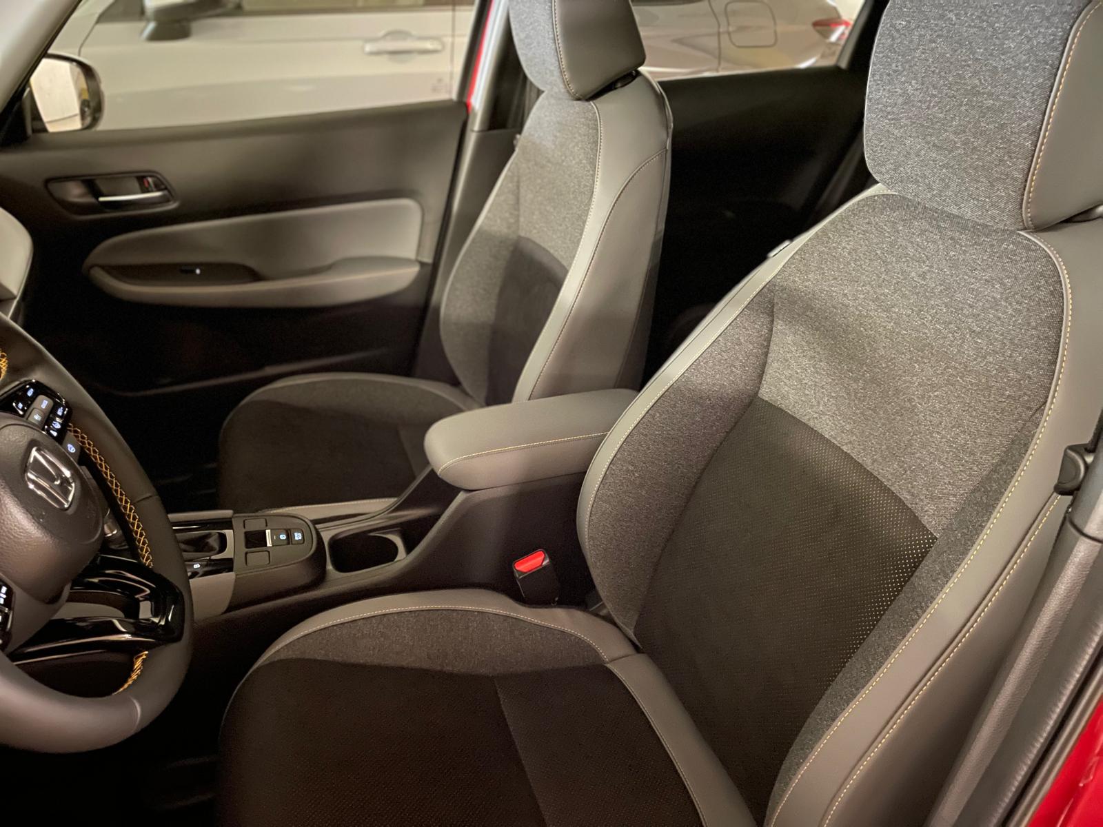 HONDA Jazz 1.5i-MMD Advance Sport E-CVT-image-14