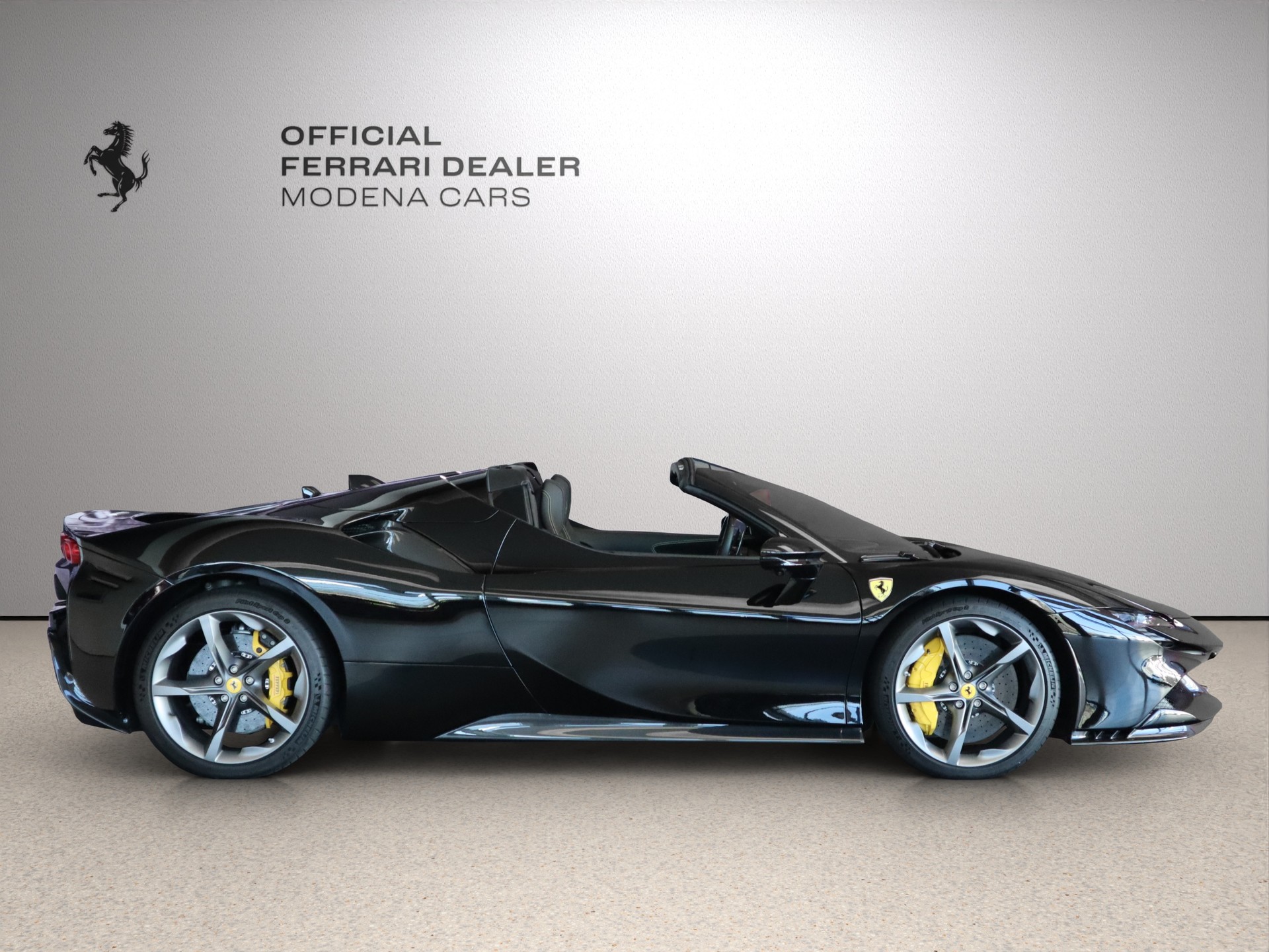 FERRARI SF90 Spider-image-14
