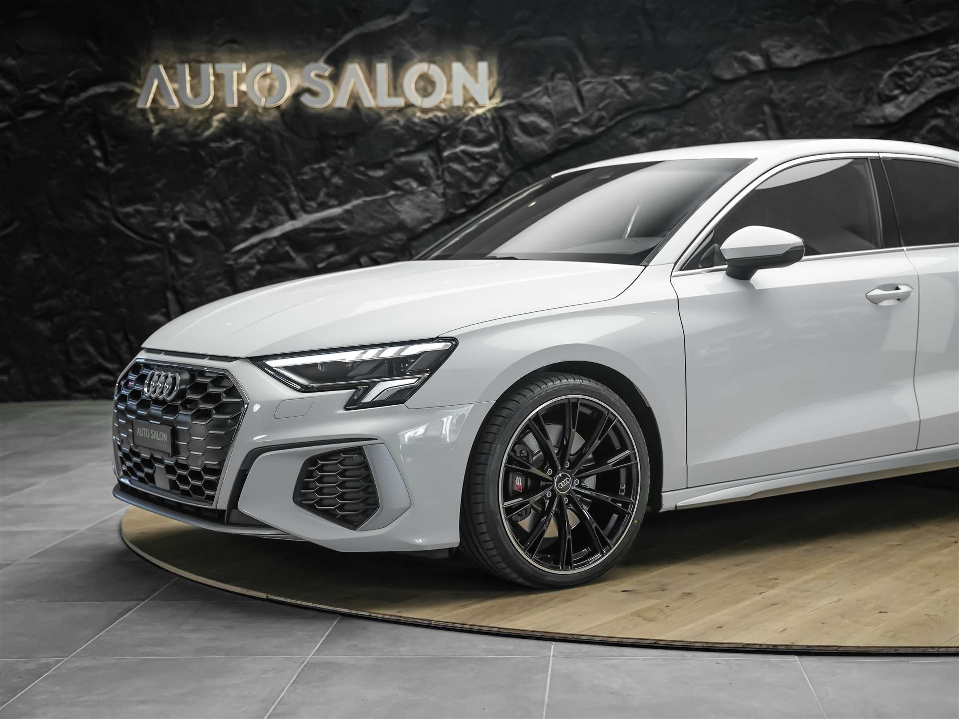 AUDI S3 Limousine 2.0 TFSI quattro S-tronic *19" Felgen*Abstandsregler*-image-13