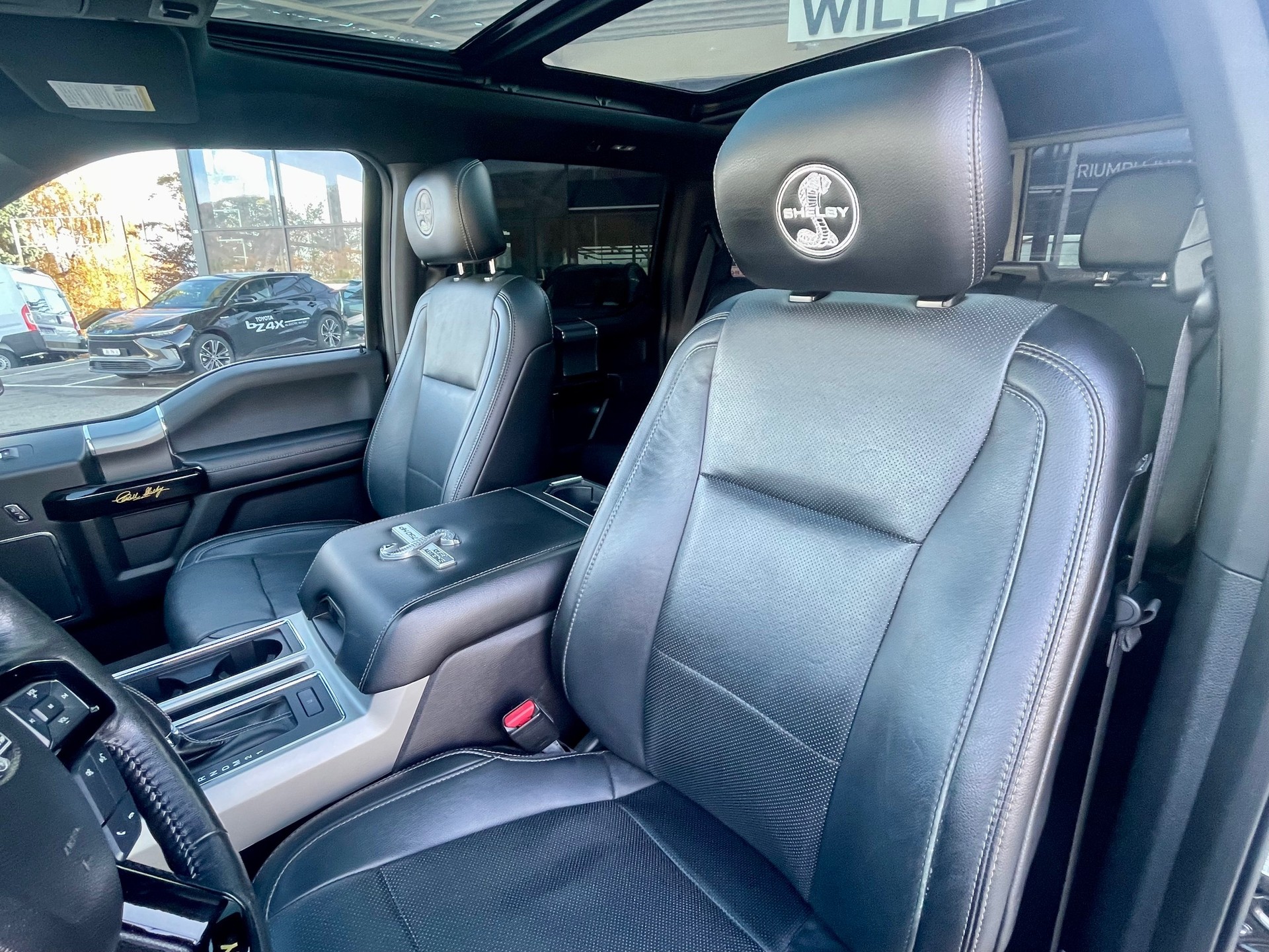 FORD Shelby F150 Offroad-image-9