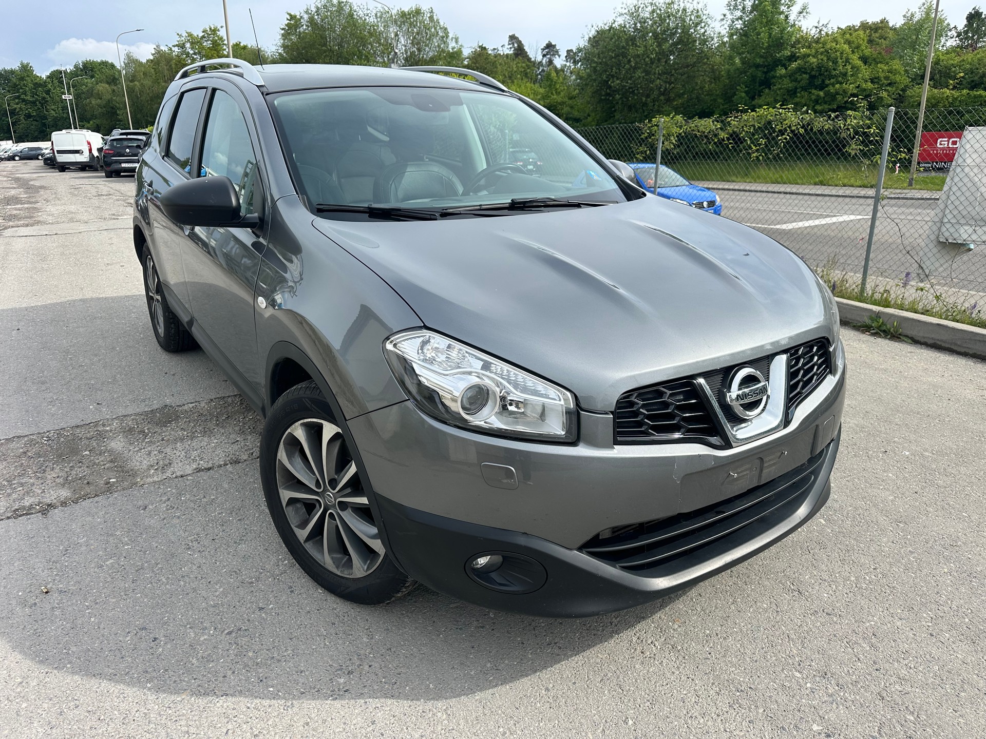 NISSAN Qashqai +2 2.0 dCi 4WD acenta Automatic