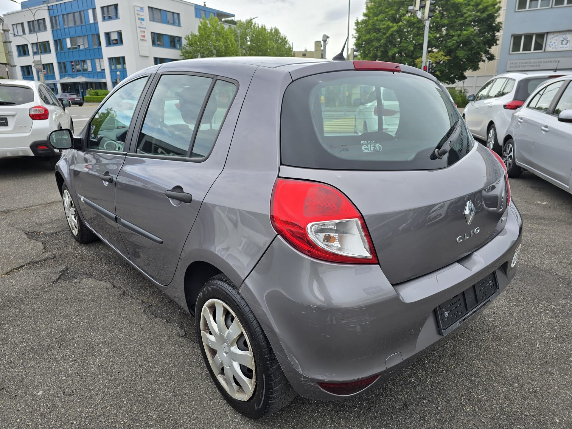 RENAULT Clio 1.2 16V Turbo S-image-5