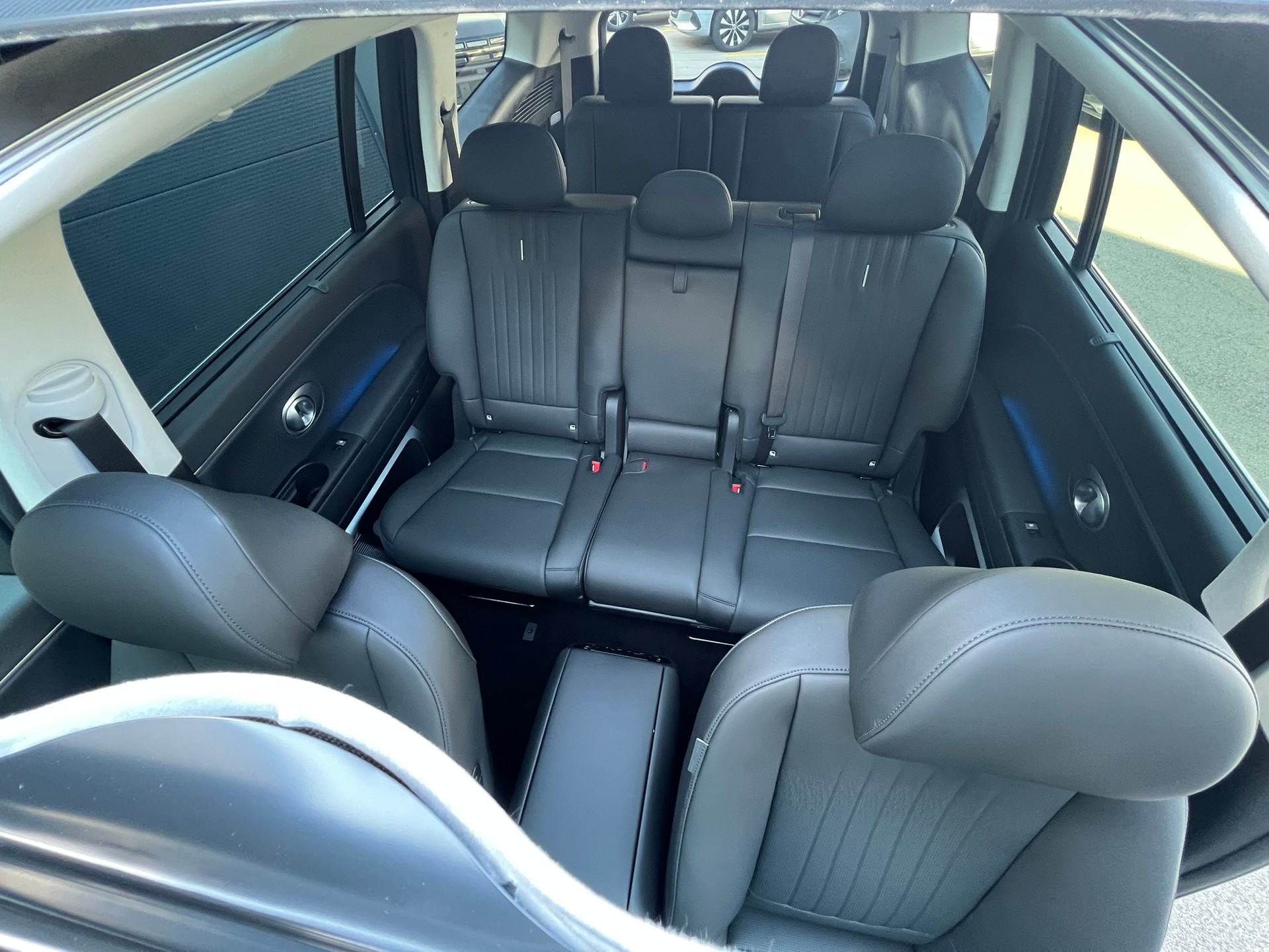 HYUNDAI Ioniq 9 110kWh Vertex Caligraphy 4WD-image-12