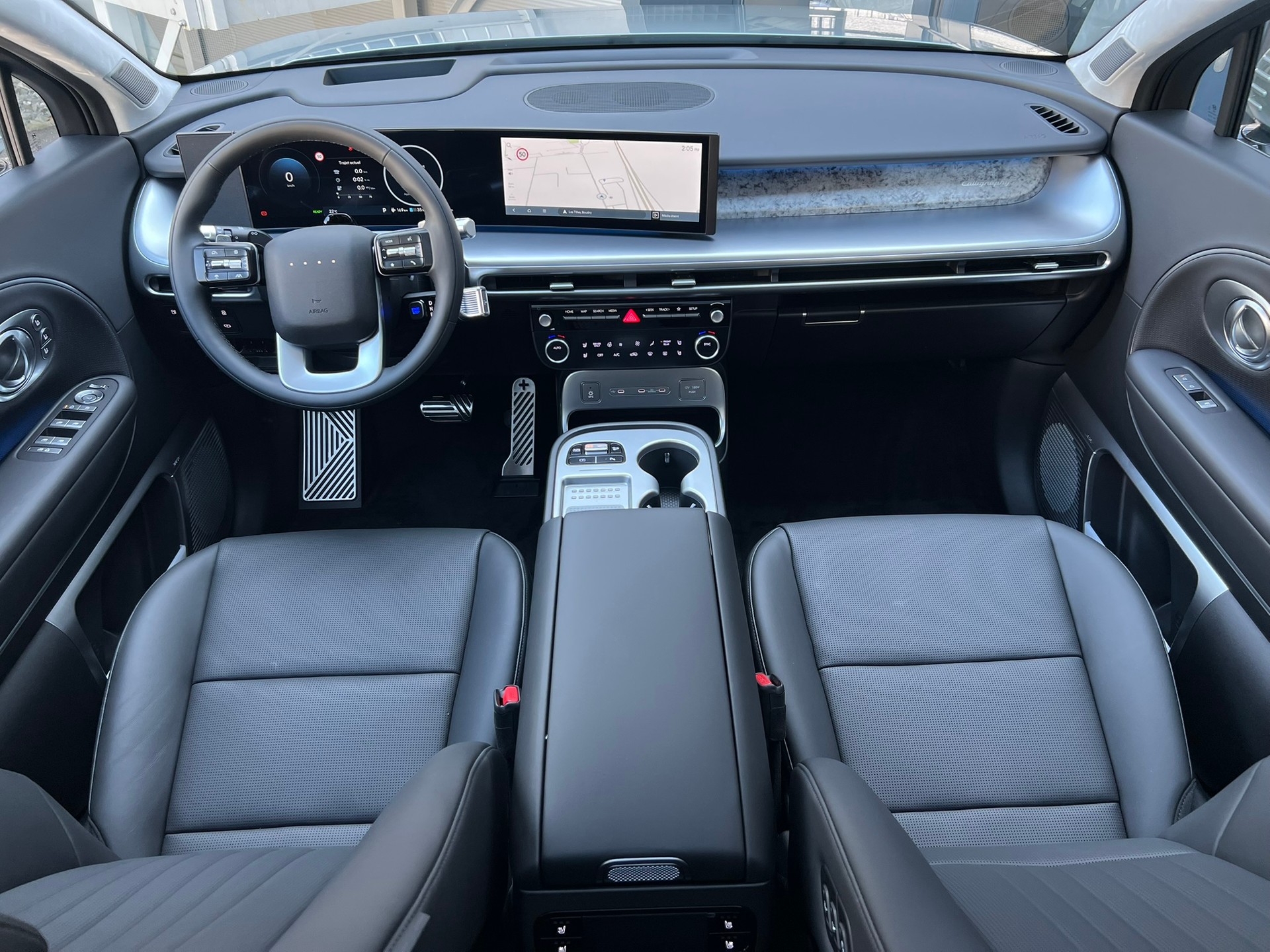 HYUNDAI Ioniq 9 110kWh Vertex Caligraphy 4WD-image-9