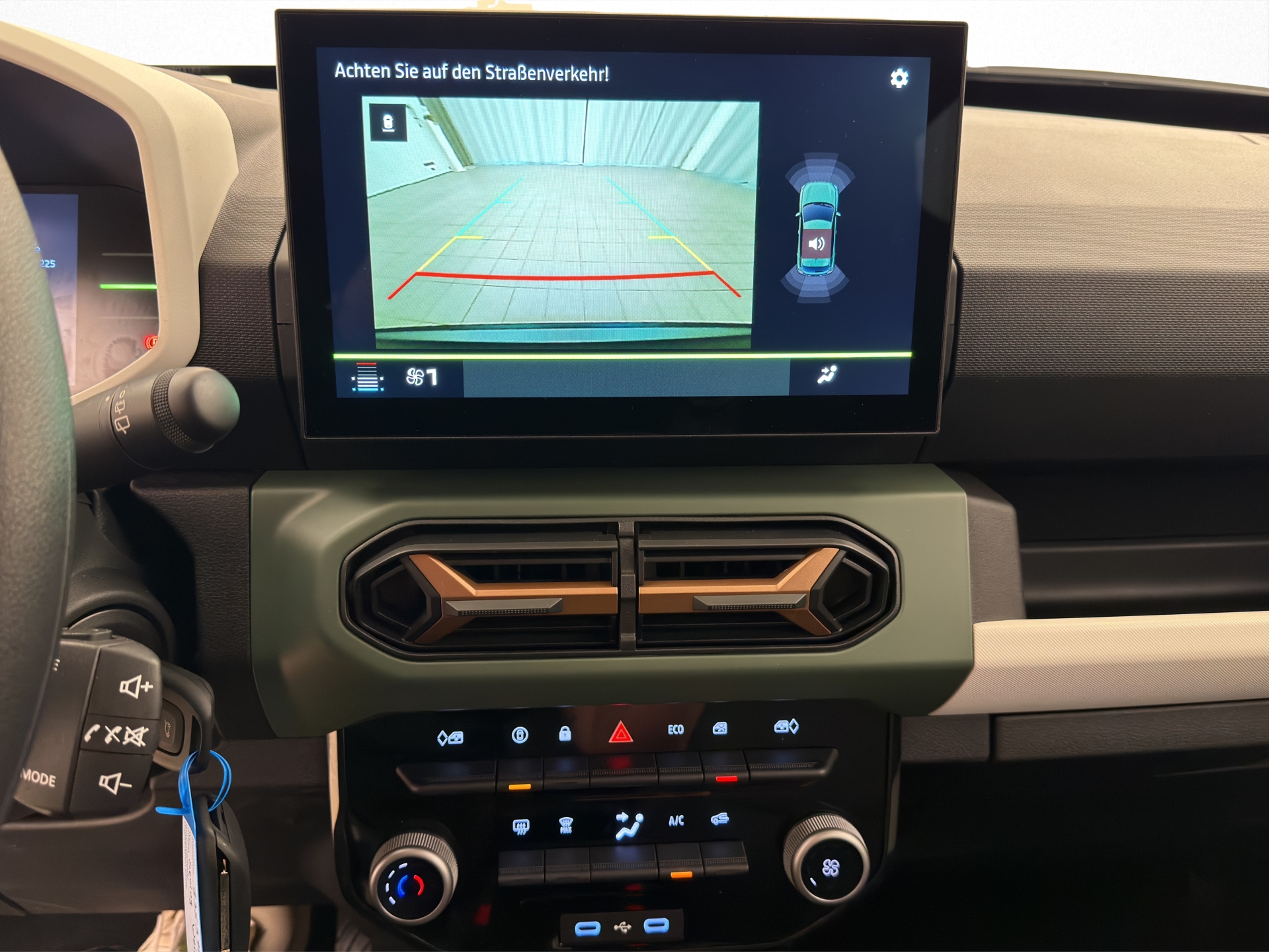 DACIA Spring Extreme-image-10