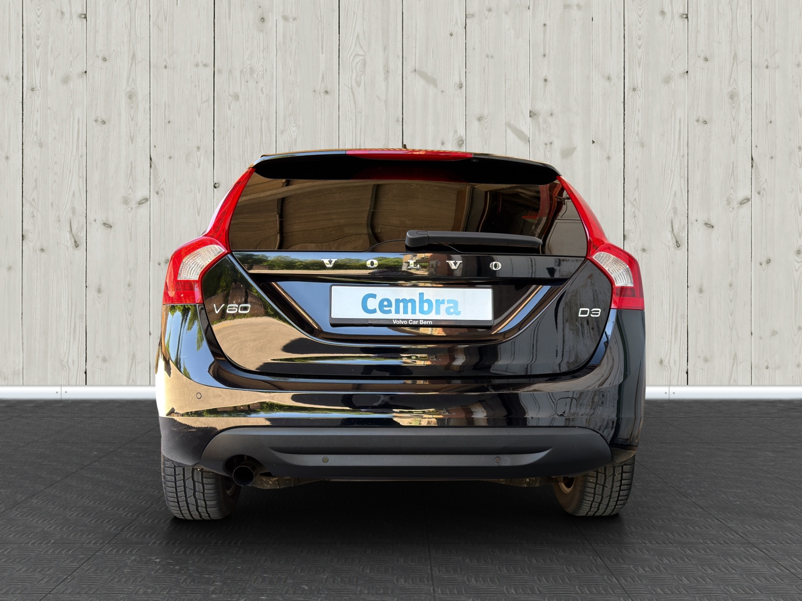 VOLVO V60 D3 Geartronic-image-5