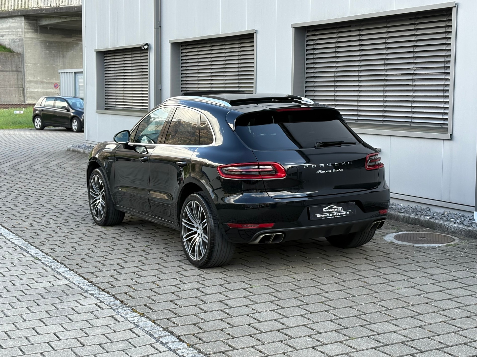 PORSCHE Macan Turbo PDK-image-6