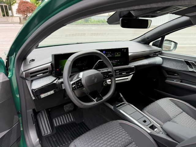 RENAULT Clio 1.2 TCe techno EDC-image-4