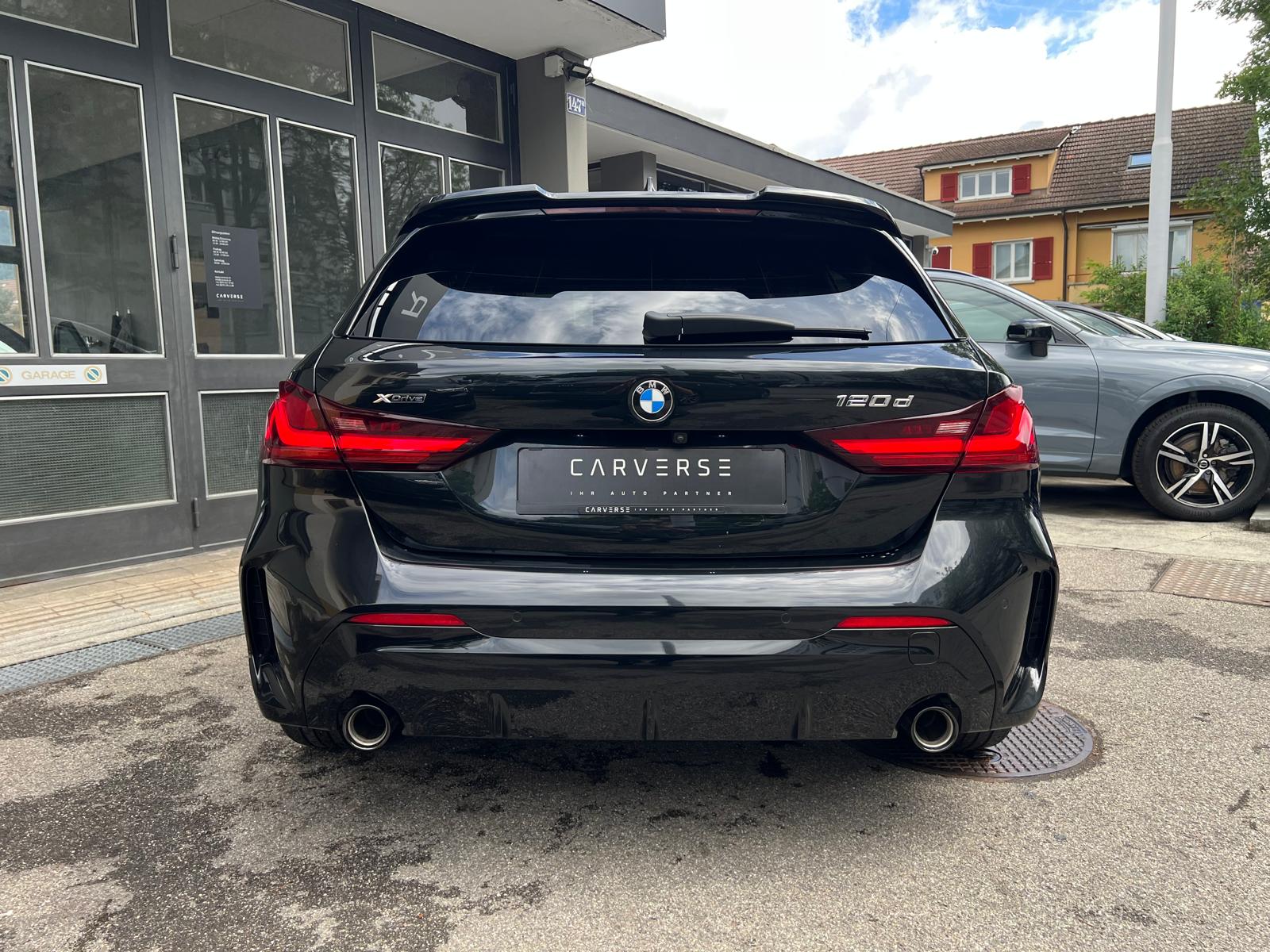 BMW 120d xDrive M Sport-image-4