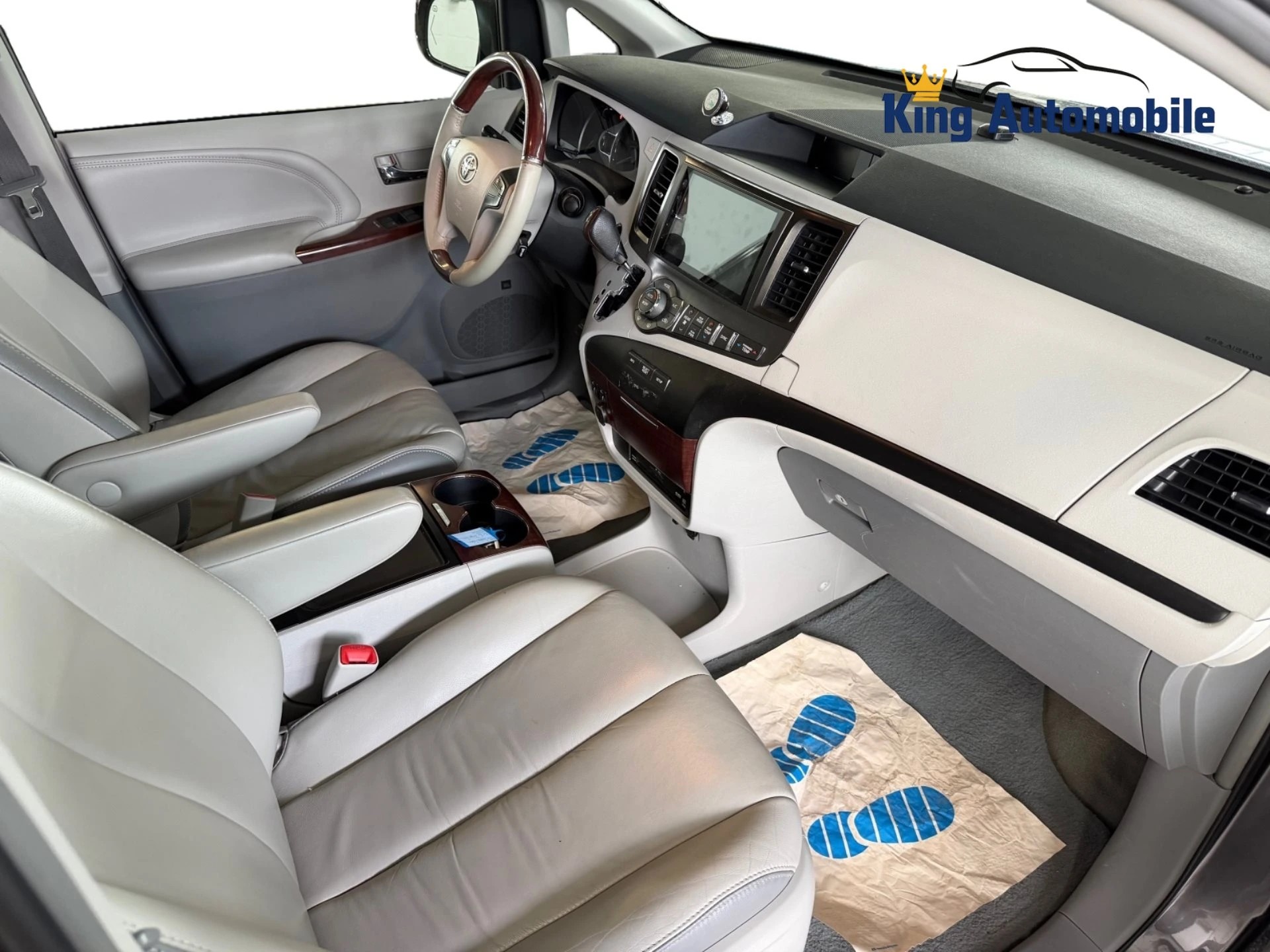 TOYOTA Sienna 3.5 Limited AWD | Frisch MFK | 7-Plätzer | RF-Kamera-image-7