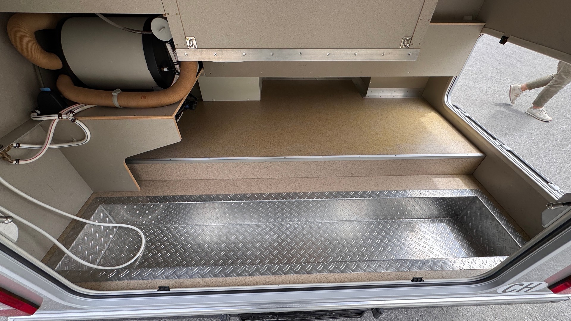 BIMOBIL VW T5 / LB355-image-10