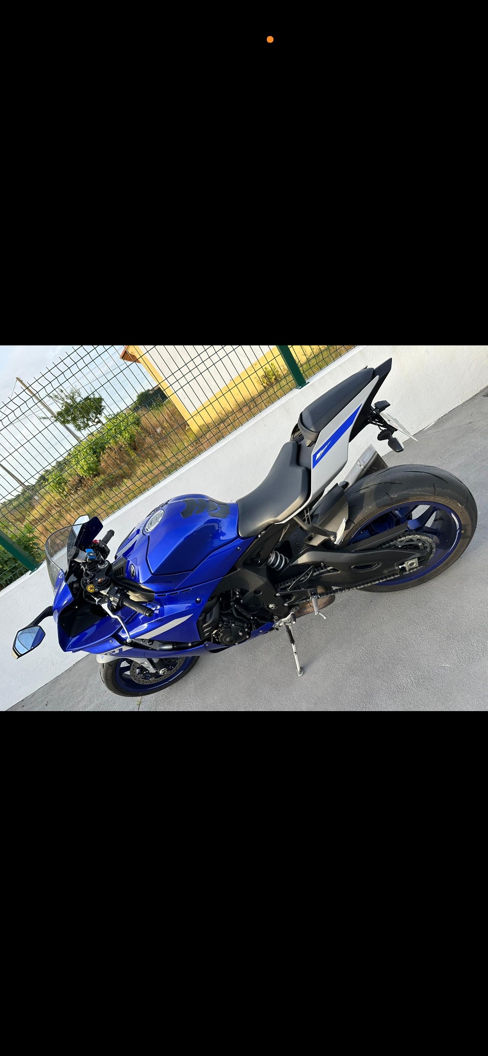 YAMAHA YZF-R1 ABS-image-2
