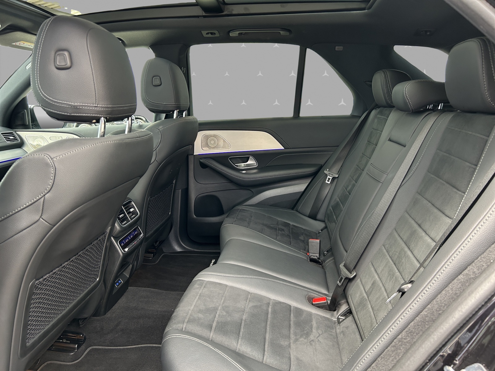 MERCEDES-BENZ GLE 350 de EQ Hybrid 4Matic 9G-Tronic EQ Star-image-13