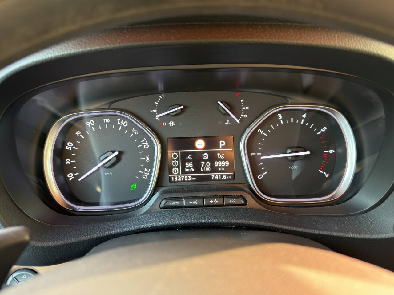 TOYOTA PROACE Verso L1 2.0 D Family-image-8