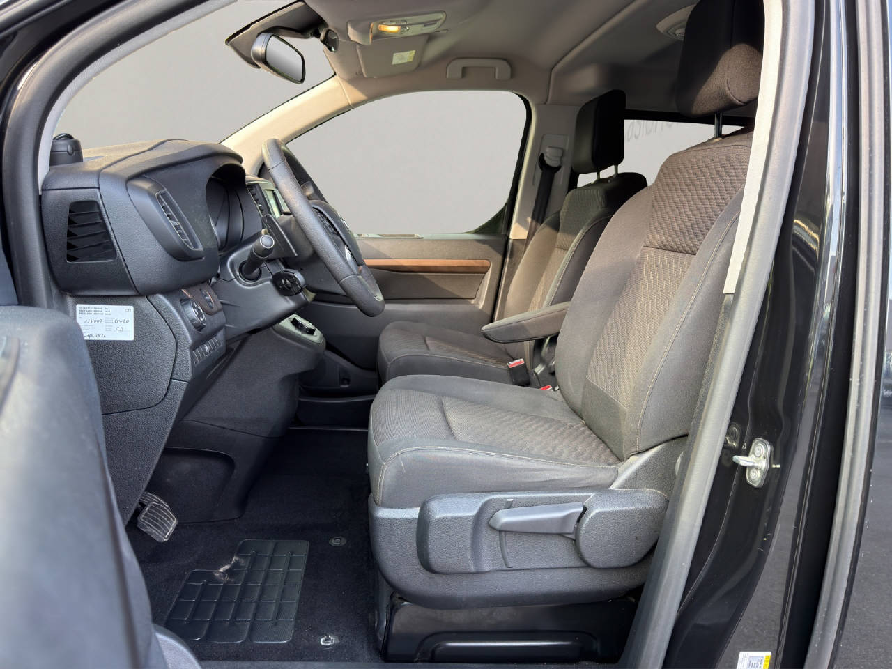 TOYOTA PROACE Verso L1 2.0 D Family-showroom-element-3