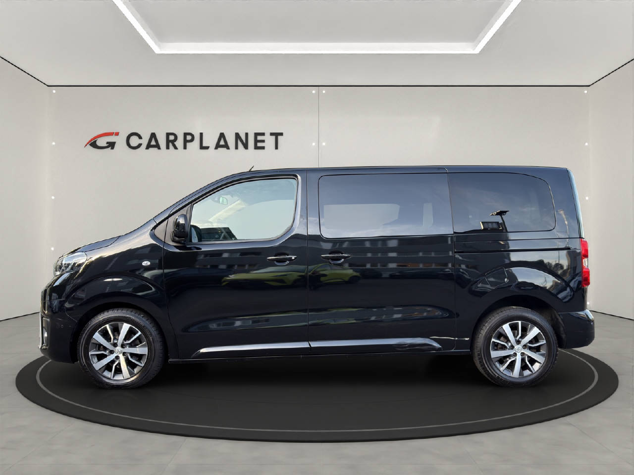 TOYOTA PROACE Verso L1 2.0 D Family-showroom-element-1