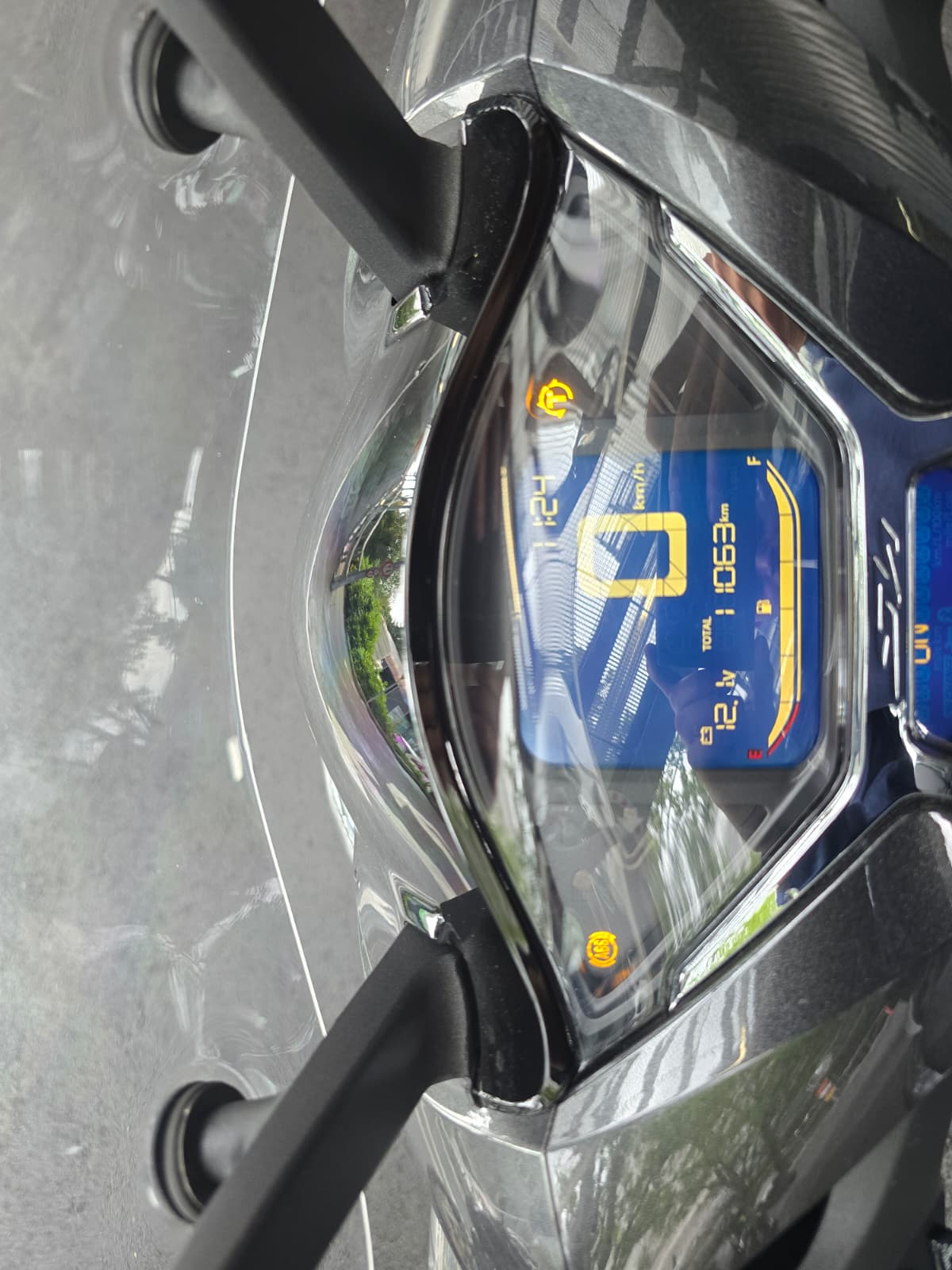 HONDA SH150AD-image-4
