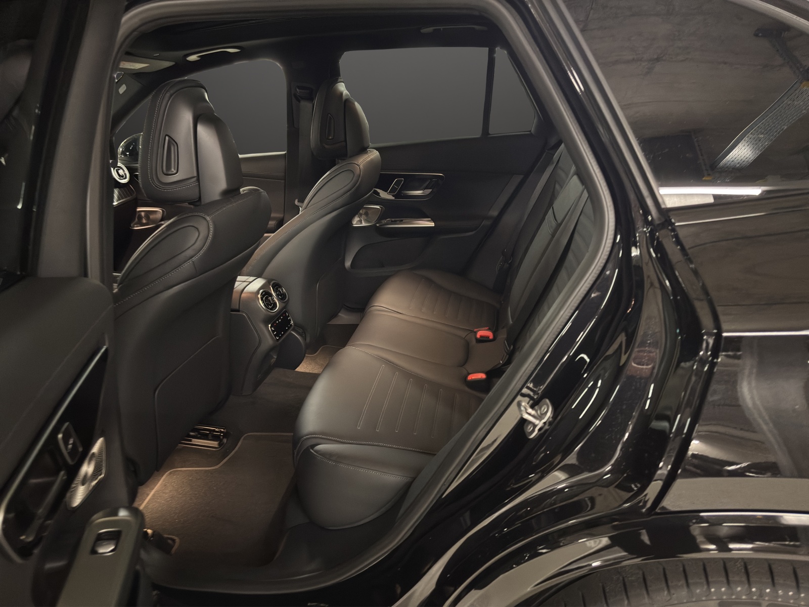 MERCEDES-BENZ GLC 400 e 4Matic EQ Star 9G-Tronic-image-12