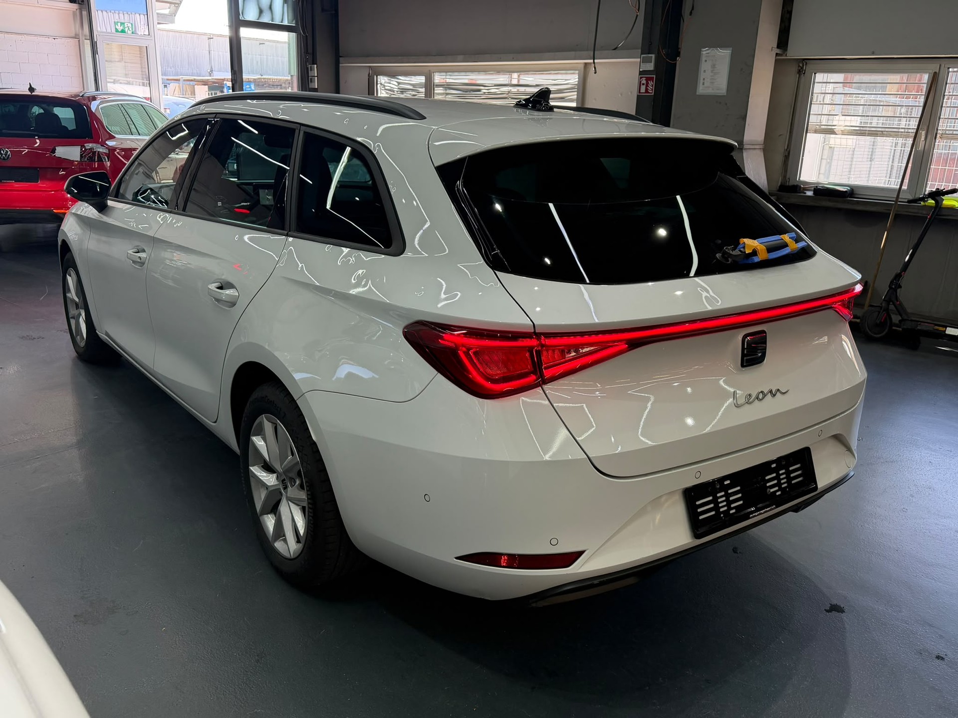SEAT Leon ST 2.0 TDI EVO DSG Style-showroom-element-2