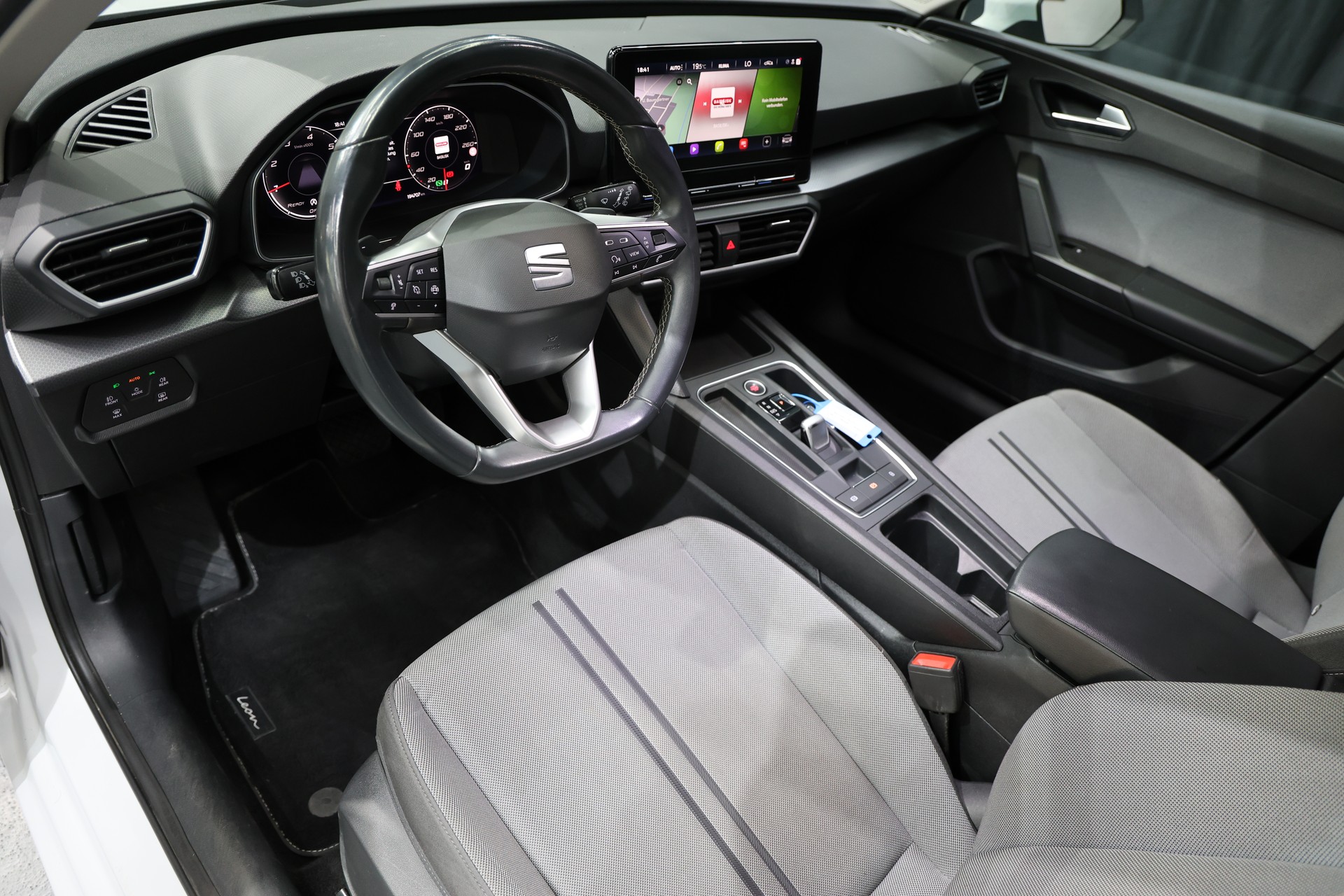 SEAT Leon ST 2.0 TDI EVO DSG Style-image-5