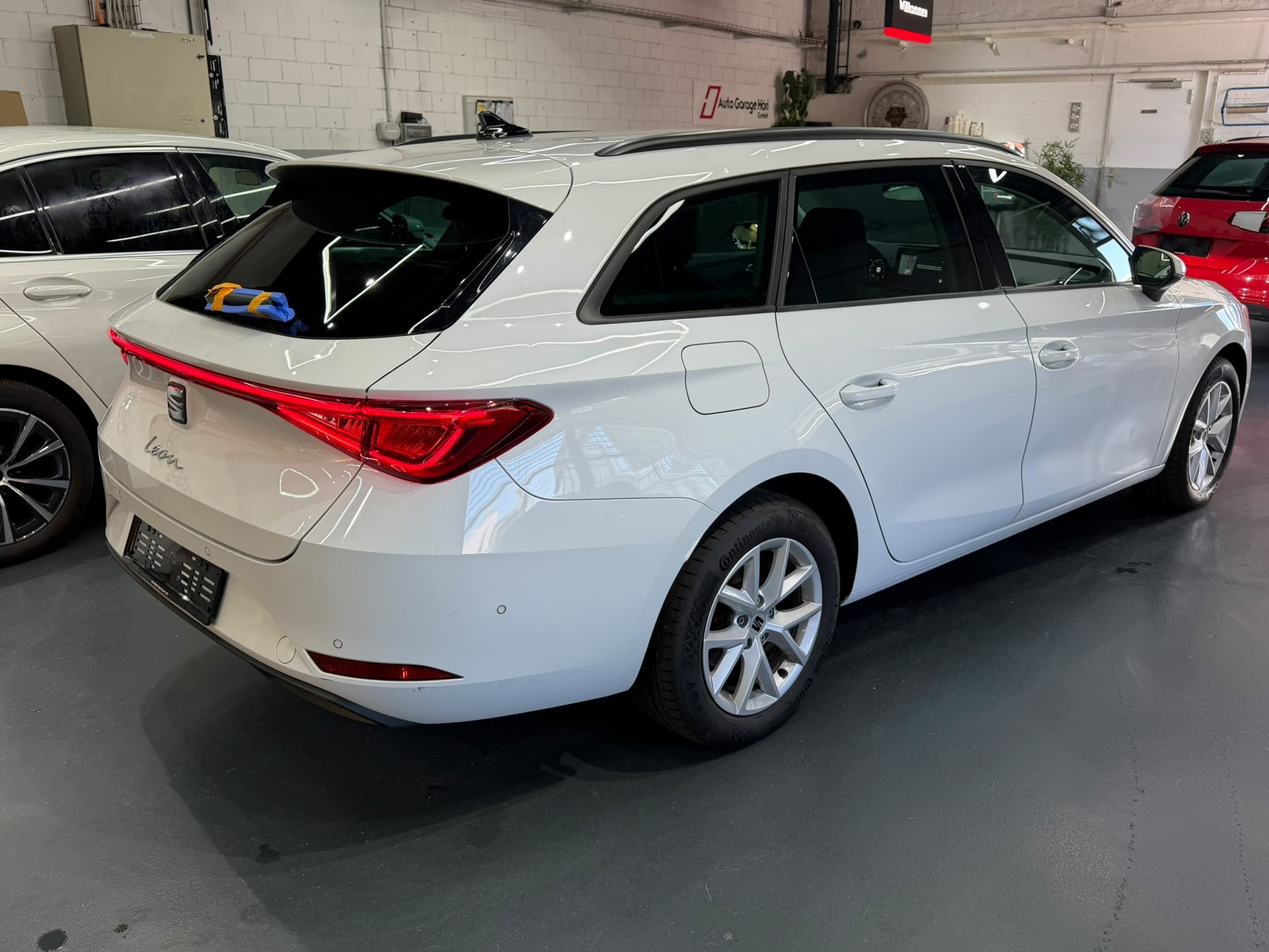 SEAT Leon ST 2.0 TDI EVO DSG Style-showroom-element-3