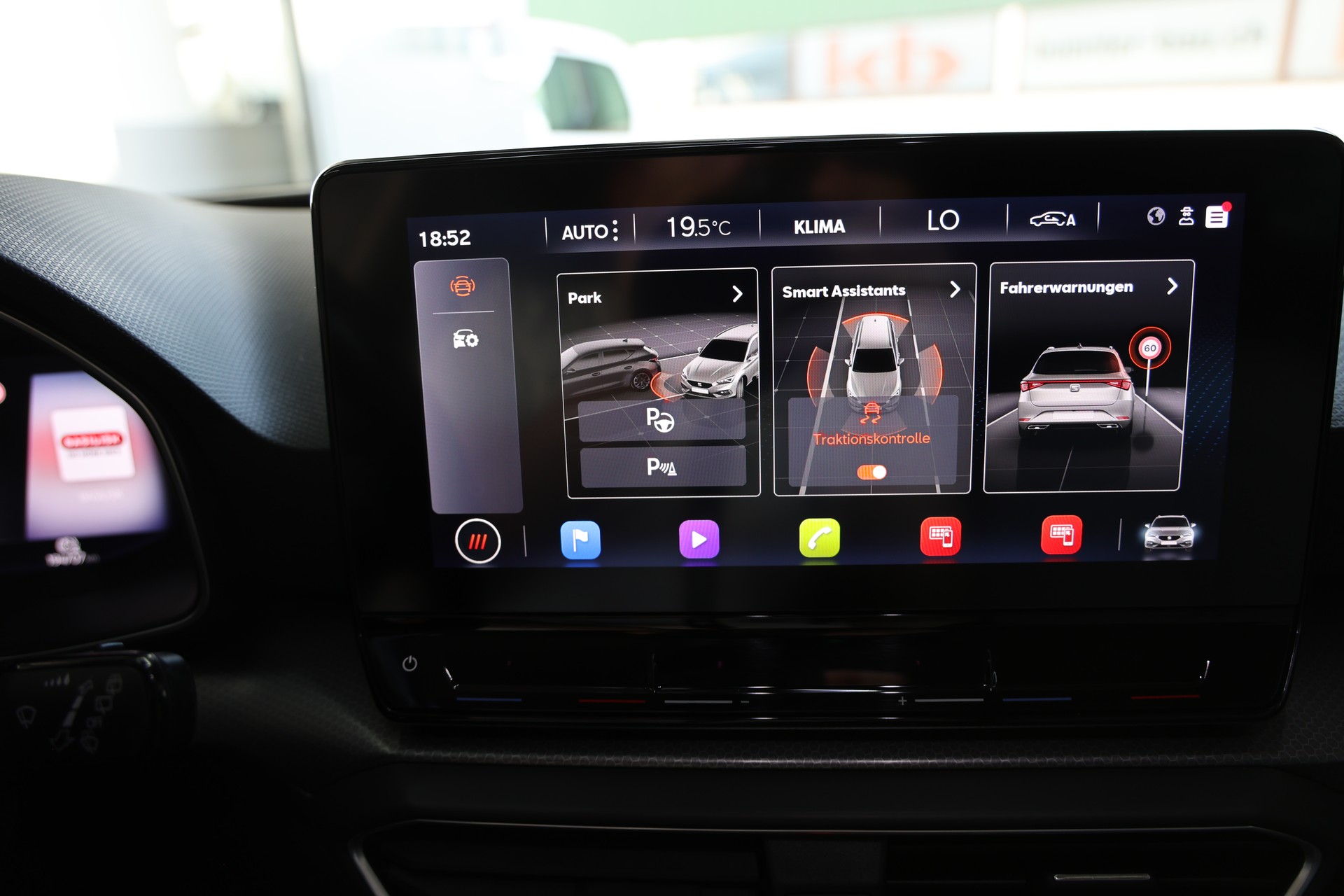 SEAT Leon ST 2.0 TDI EVO DSG Style-image-22