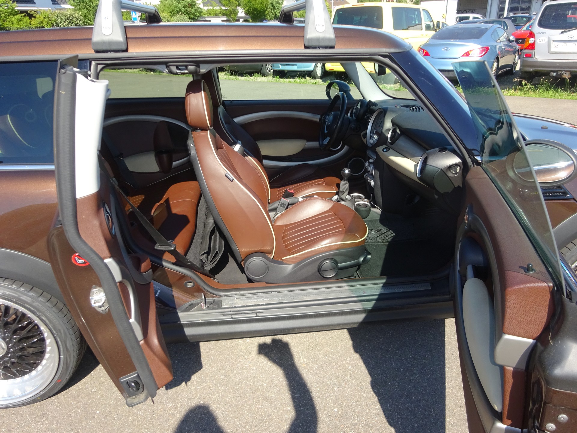 MINI Clubman Cooper S-image-4