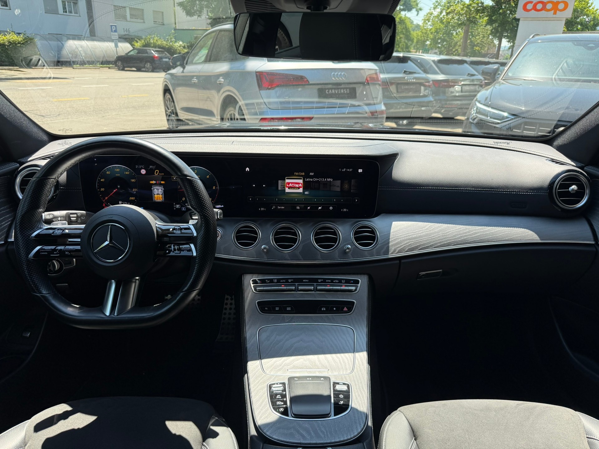MERCEDES-BENZ E 220 d AMG Line 4matic Kombi-image-7