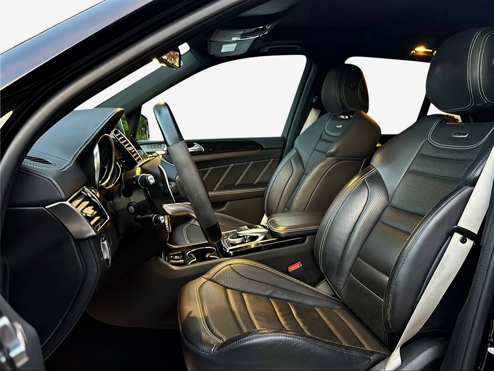 MERCEDES-BENZ GLE 63 S AMG 4Matic Speedshift Plus 7G-Tronic-image-10