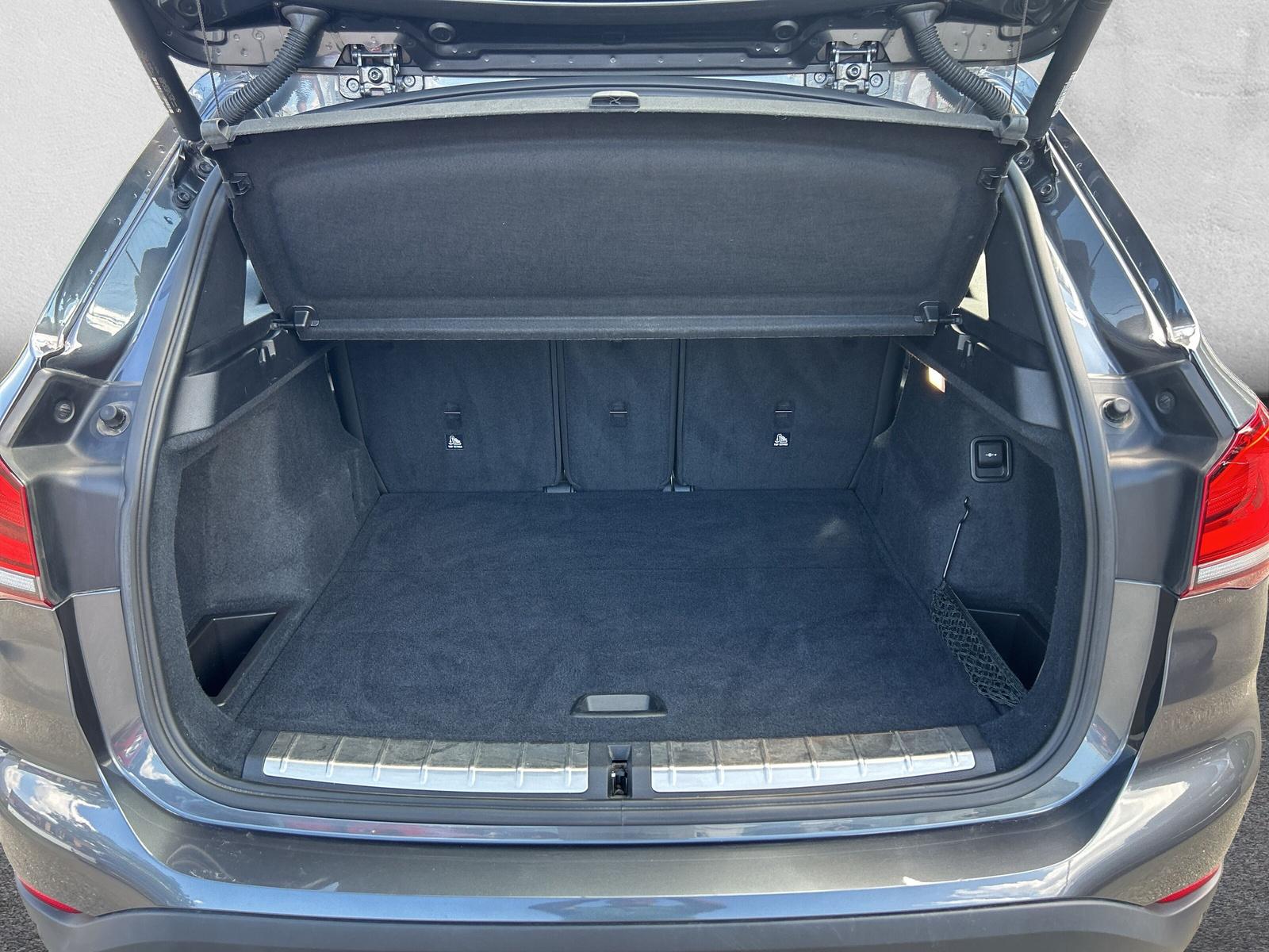 BMW X1 20i Sport Line xDrive F48 (CH9-image-10