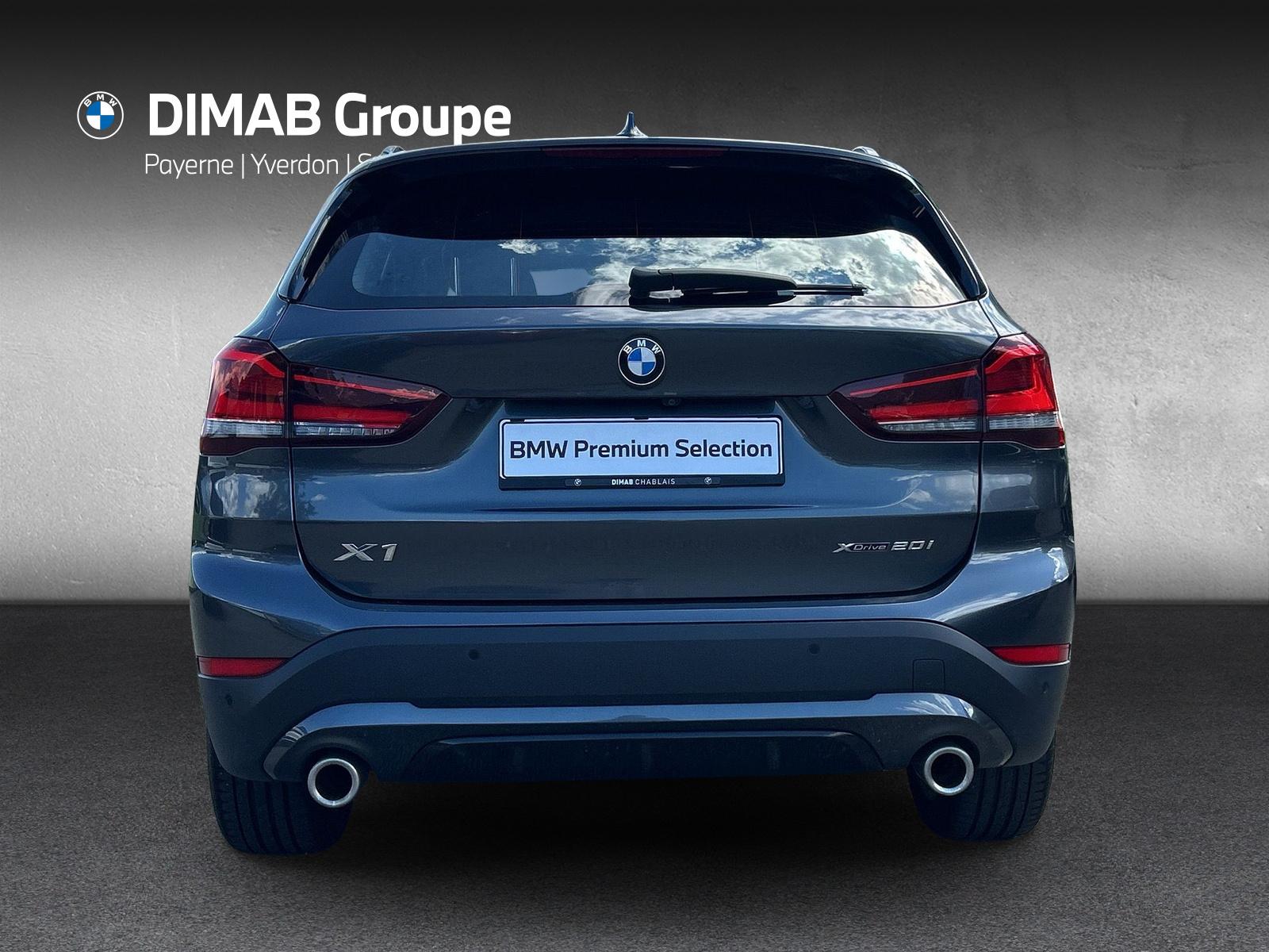 BMW X1 20i Sport Line xDrive F48 (CH9-showroom-element-3