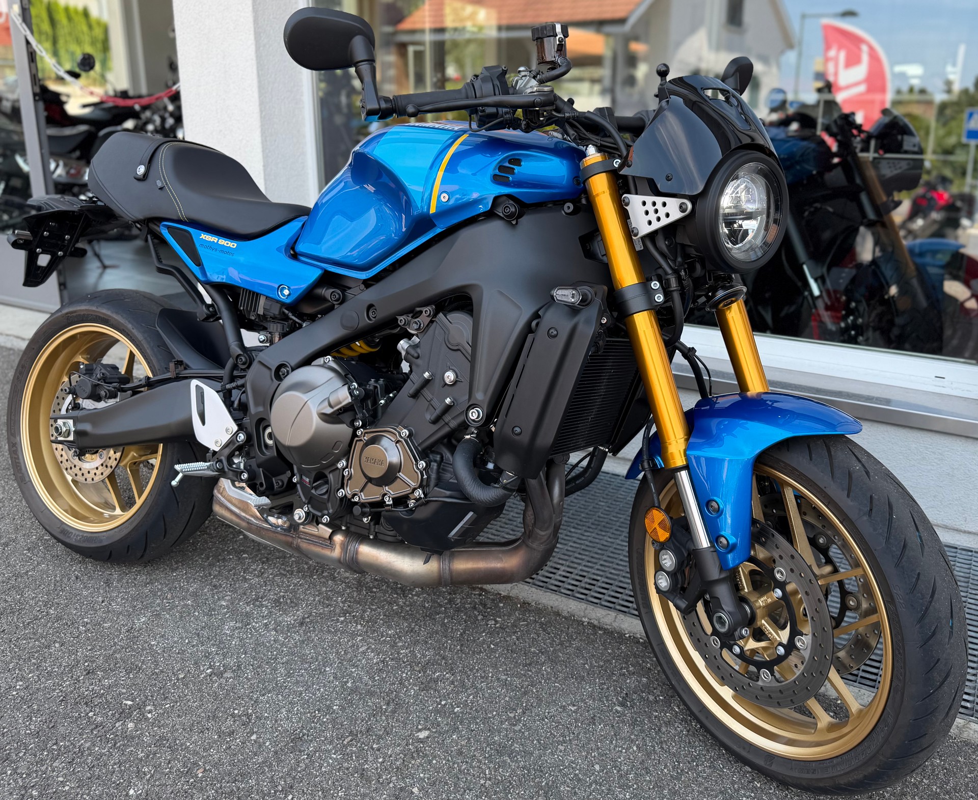 YAMAHA XSR 900-image-9