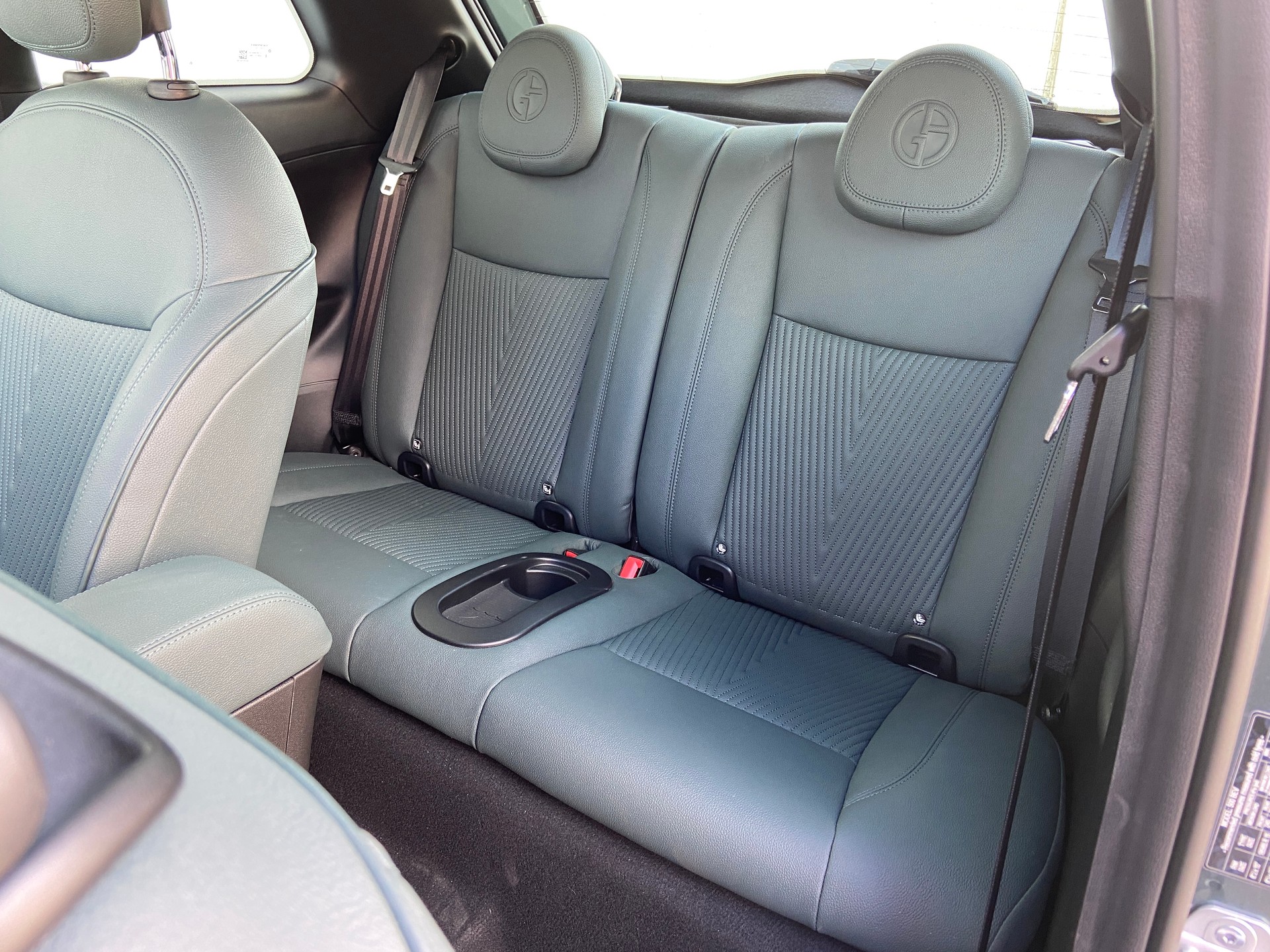 FIAT 500 electric 87 kW Giorgio Armani Collector’s Edition-image-9
