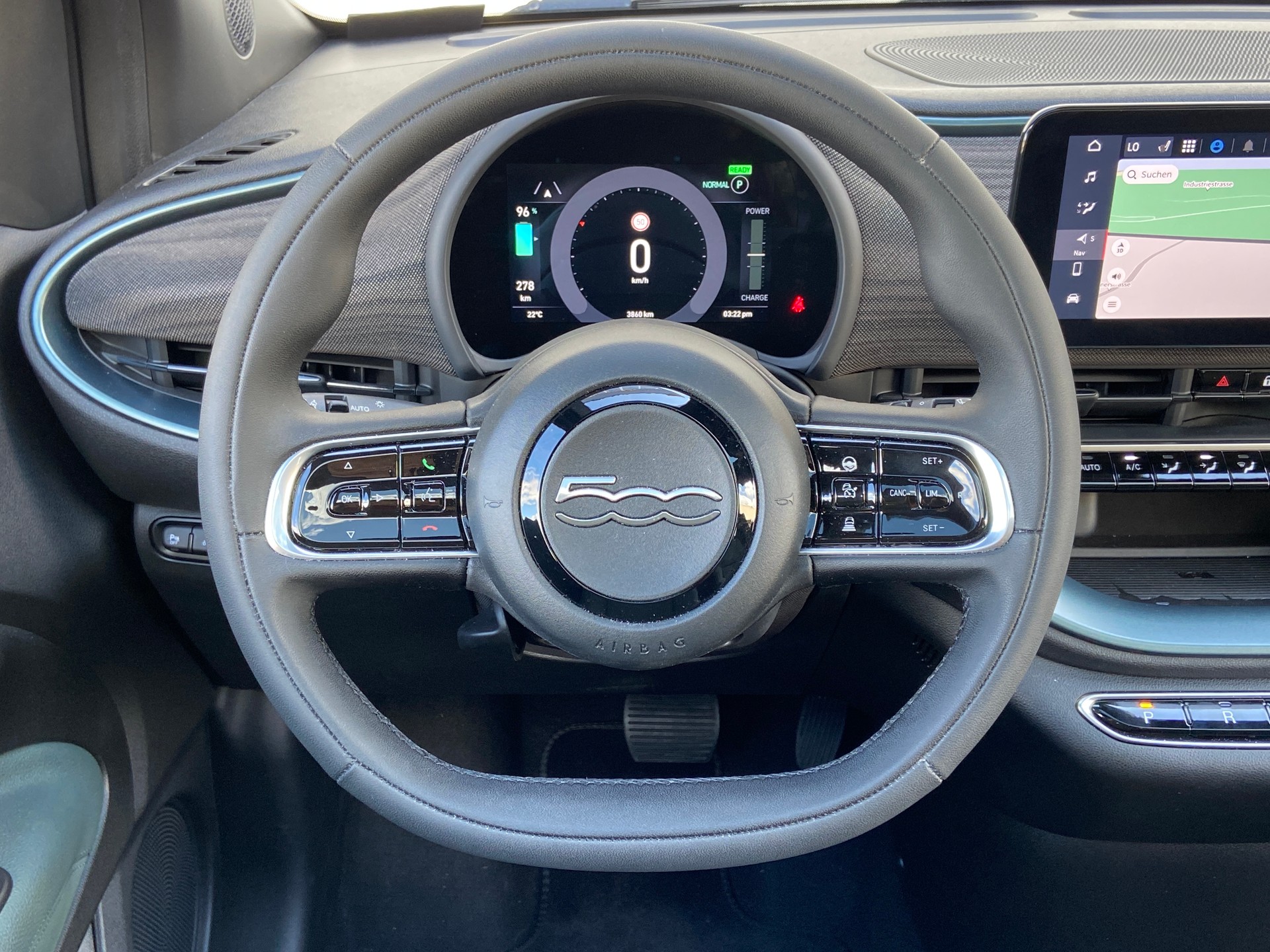 FIAT 500 electric 87 kW Giorgio Armani Collector’s Edition-image-10