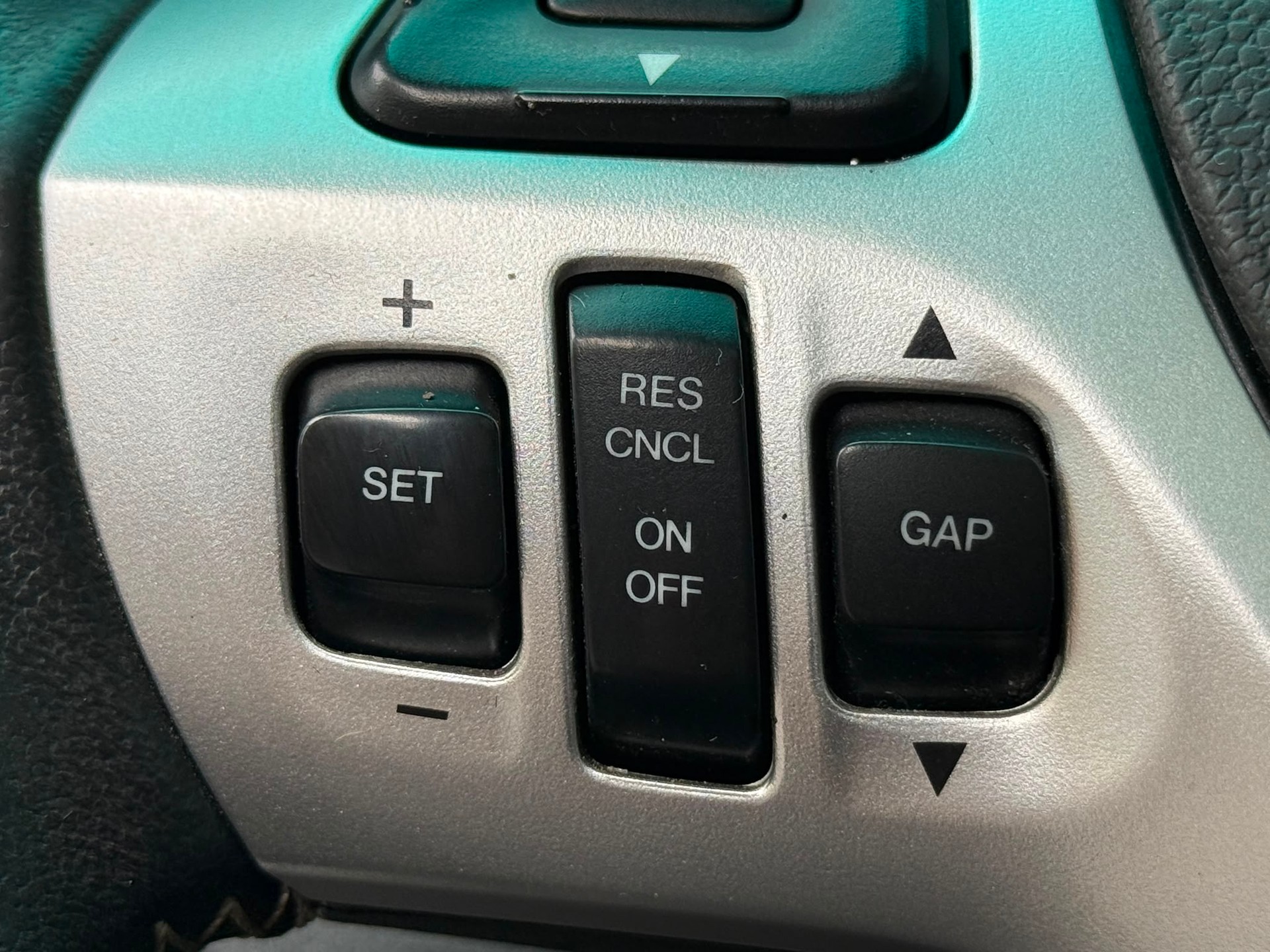 FORD EXPLORER-image-22