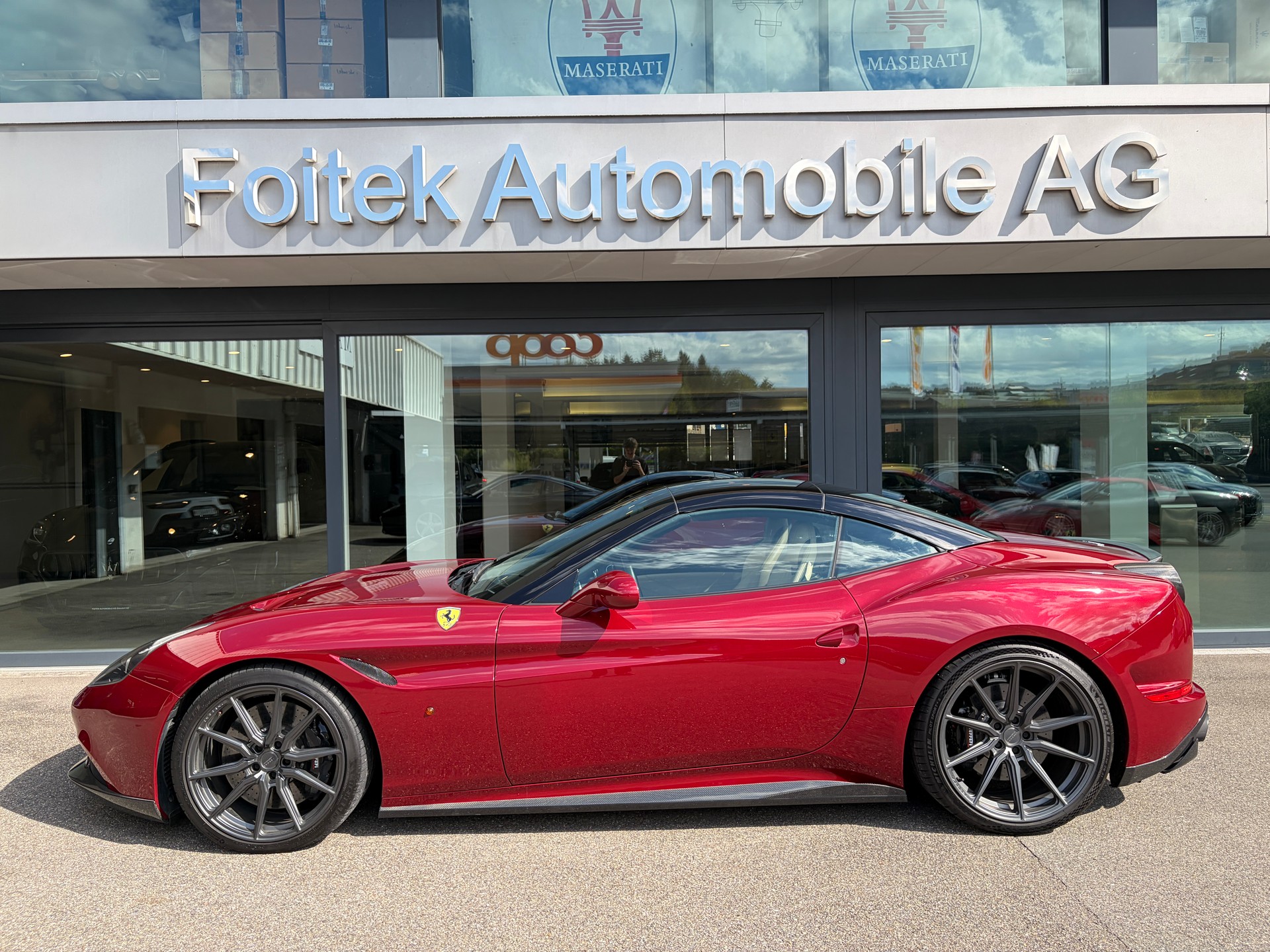 FERRARI California 3.9 V8 T-image-13